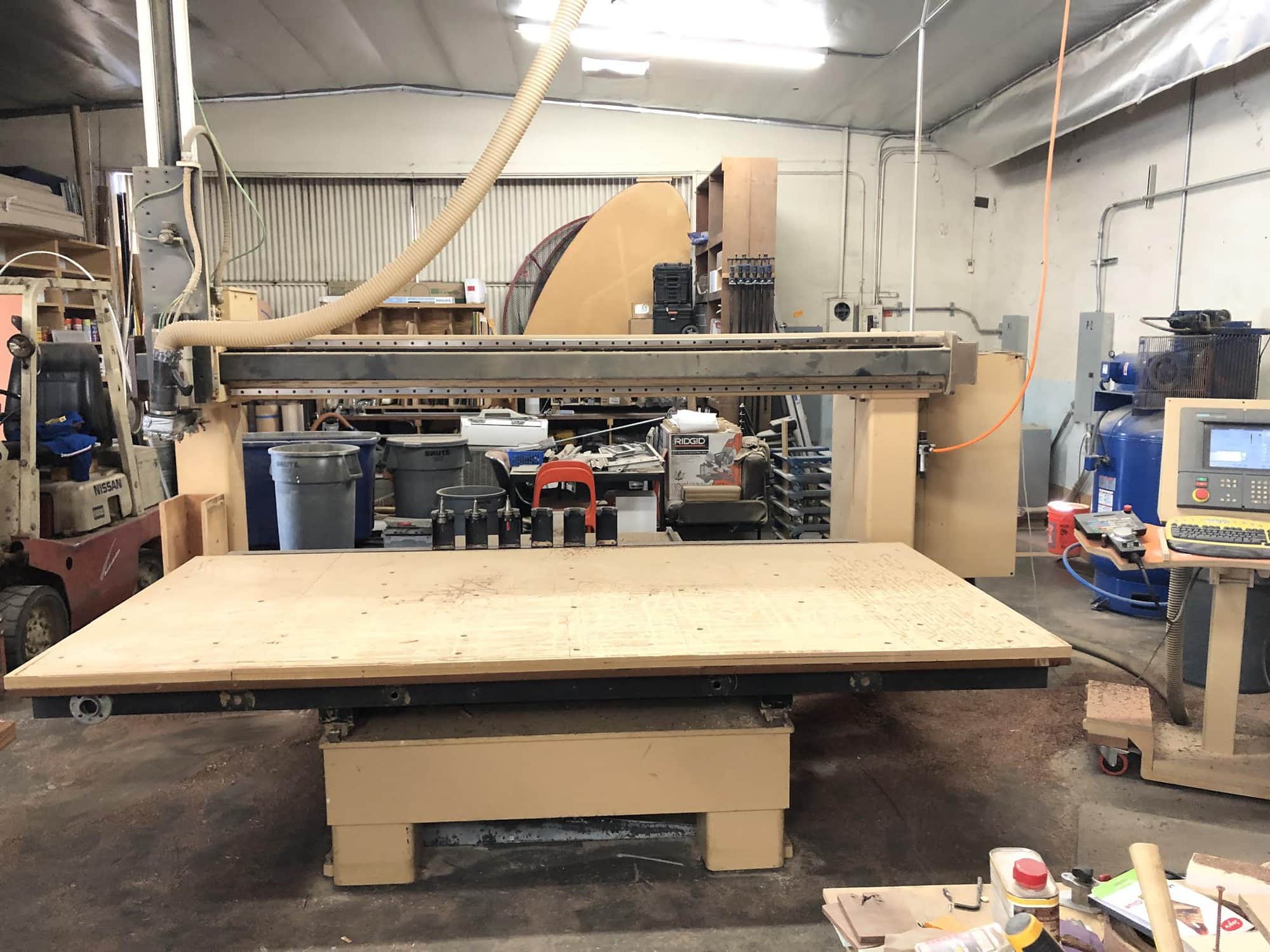 2001 Motionmaster 3 Axis CNC Router 5' x 10'