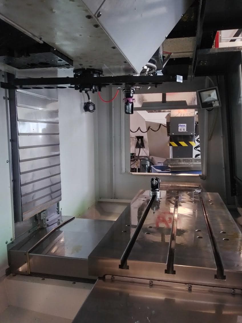 Haas VF-2SSYT VMC, 2017 - 15K RPM, 40+1SMTC, WIPS, TSC, 4th Axis Ready - Image 3