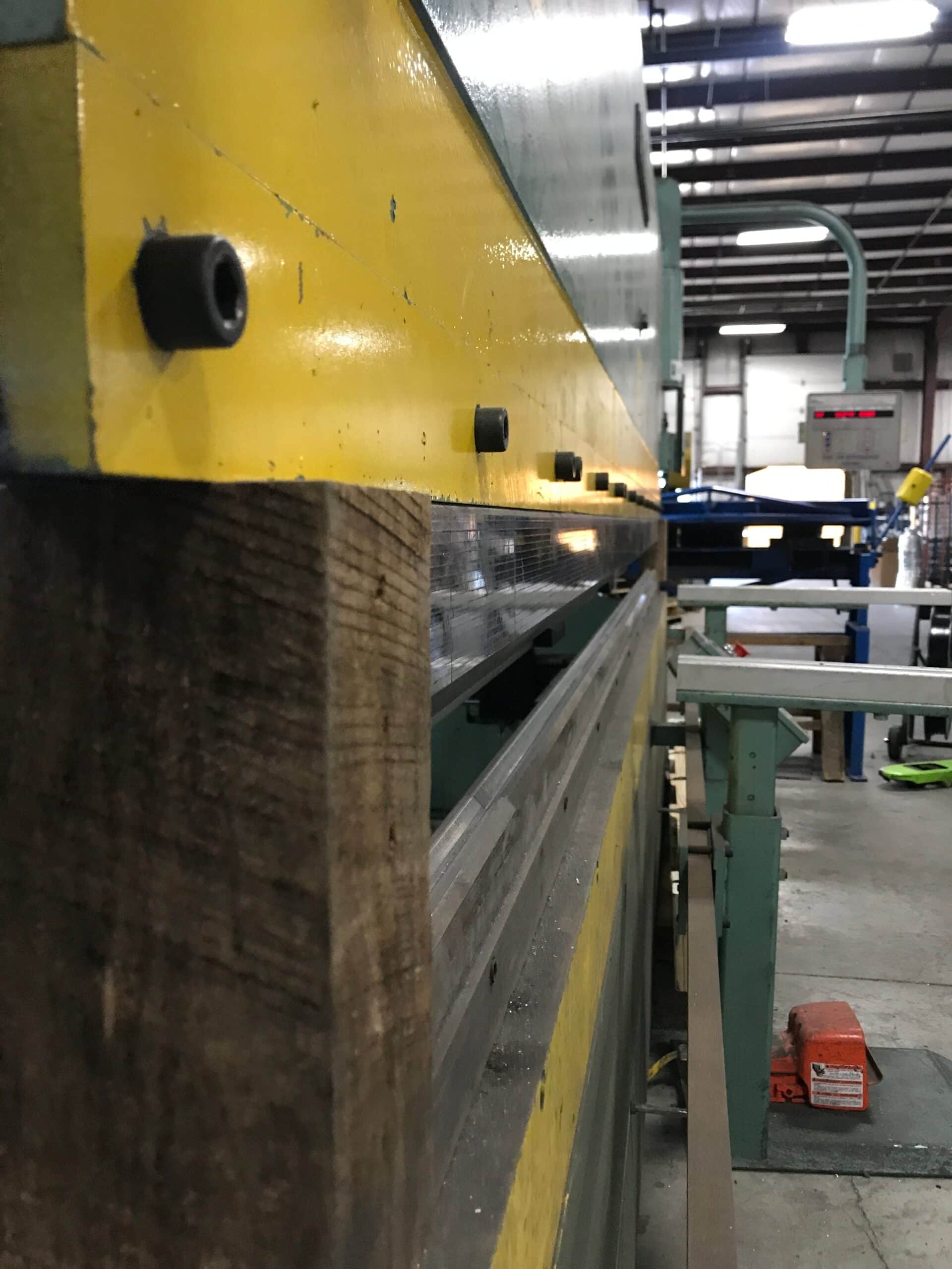 50 Ton x 12' Betenbender 12-50T CNC Press Brake, 1999 - Single Axis Automec CNC 150 Autogauge Control, LOW HOURS - Video Available. - Image 7