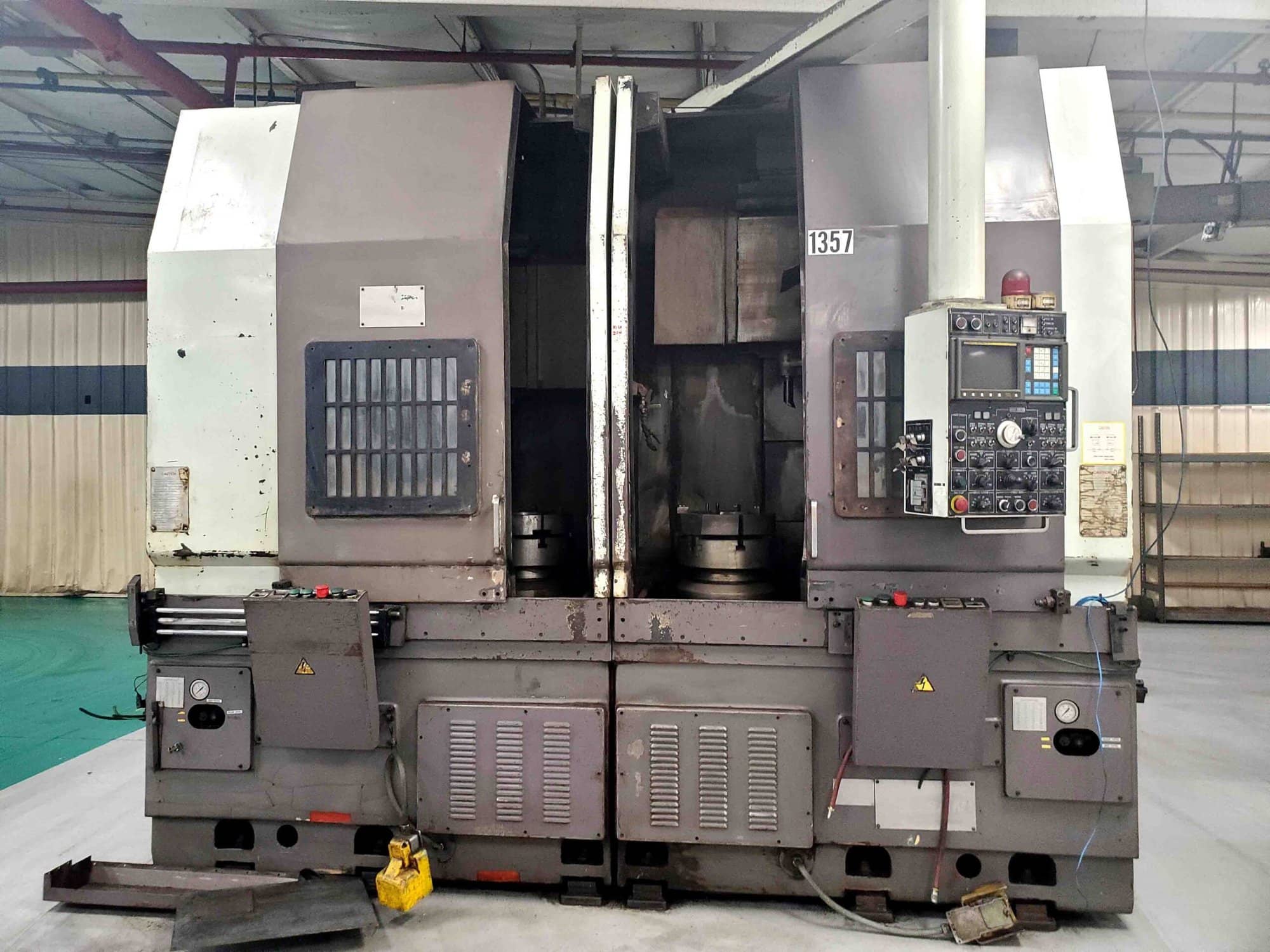 Doosan Puma V550 2SP V5 Dual Spindle Vertical Turret Lathe