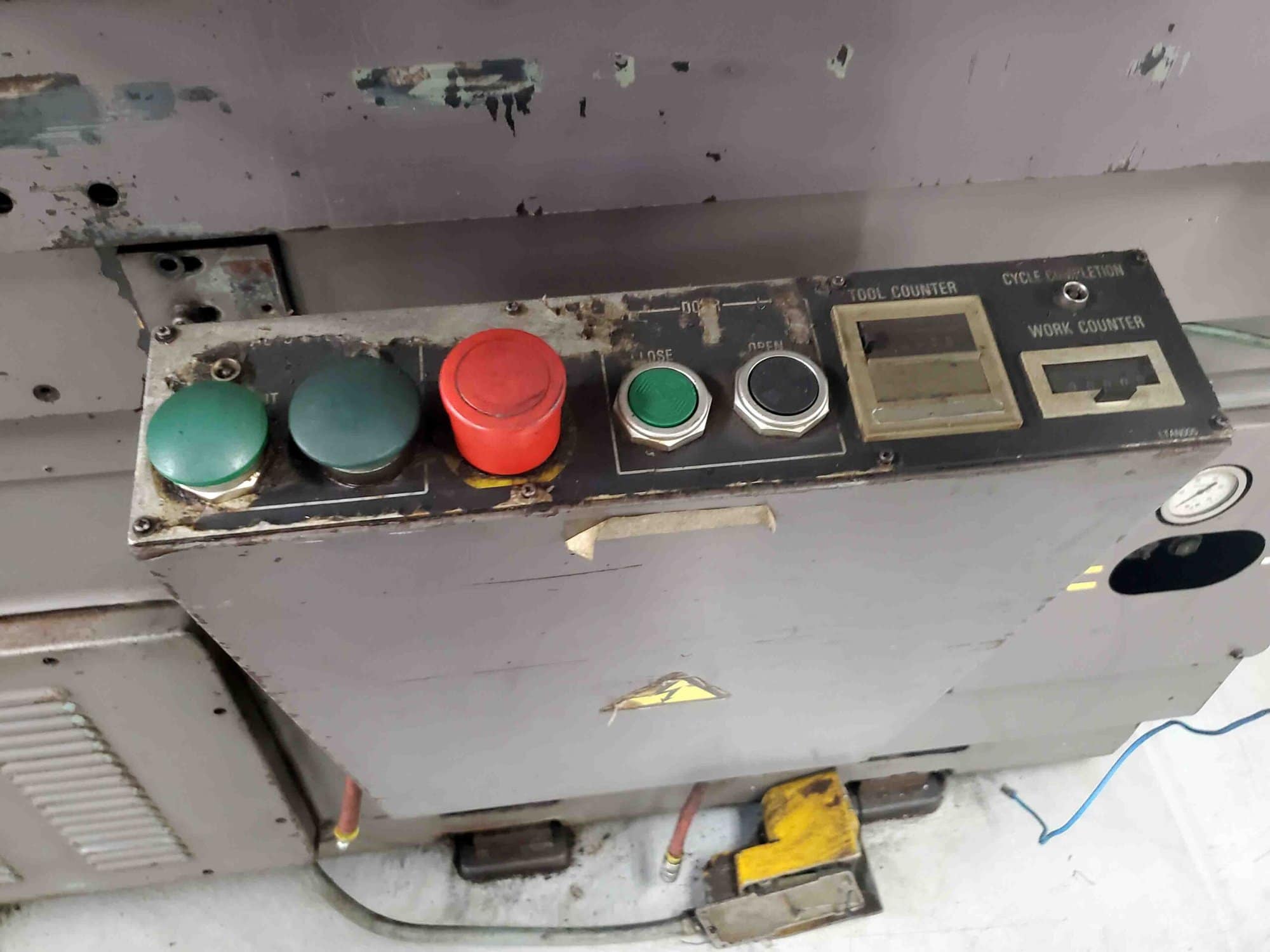 Doosan Puma V550 2SP V5 Dual Spindle Vertical Turret Lathe - Image 14