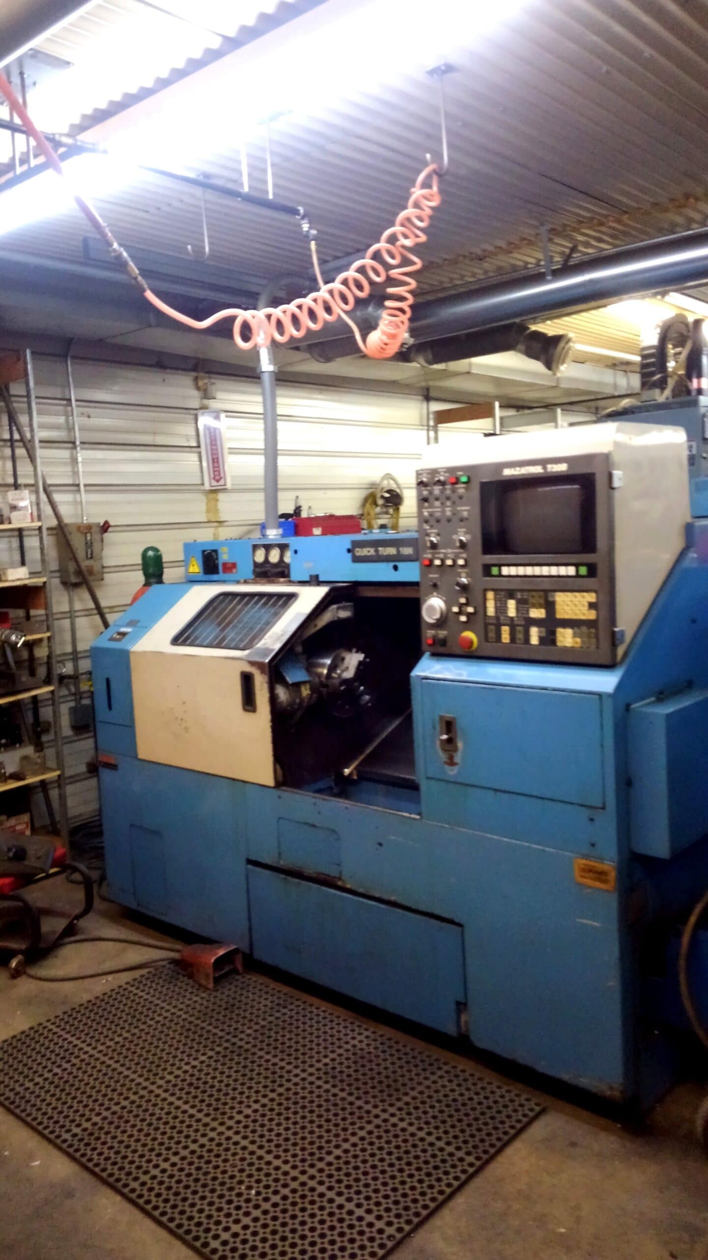 1995 Mazak QT18 Chucker CNC Lathe, 10" Chuck, 2.76" Bar Capacity, Chip Conveyor