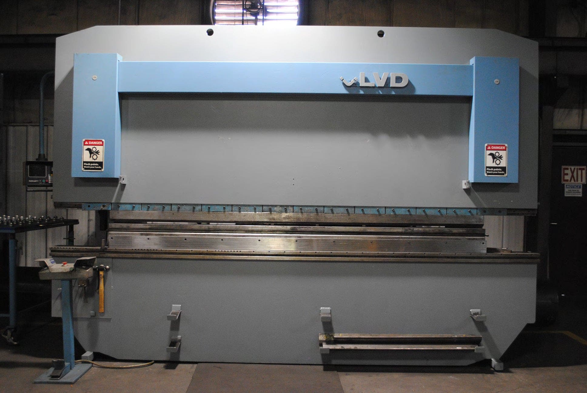 180 Ton x 13' LVD 180JS13 Press Brake, 1991