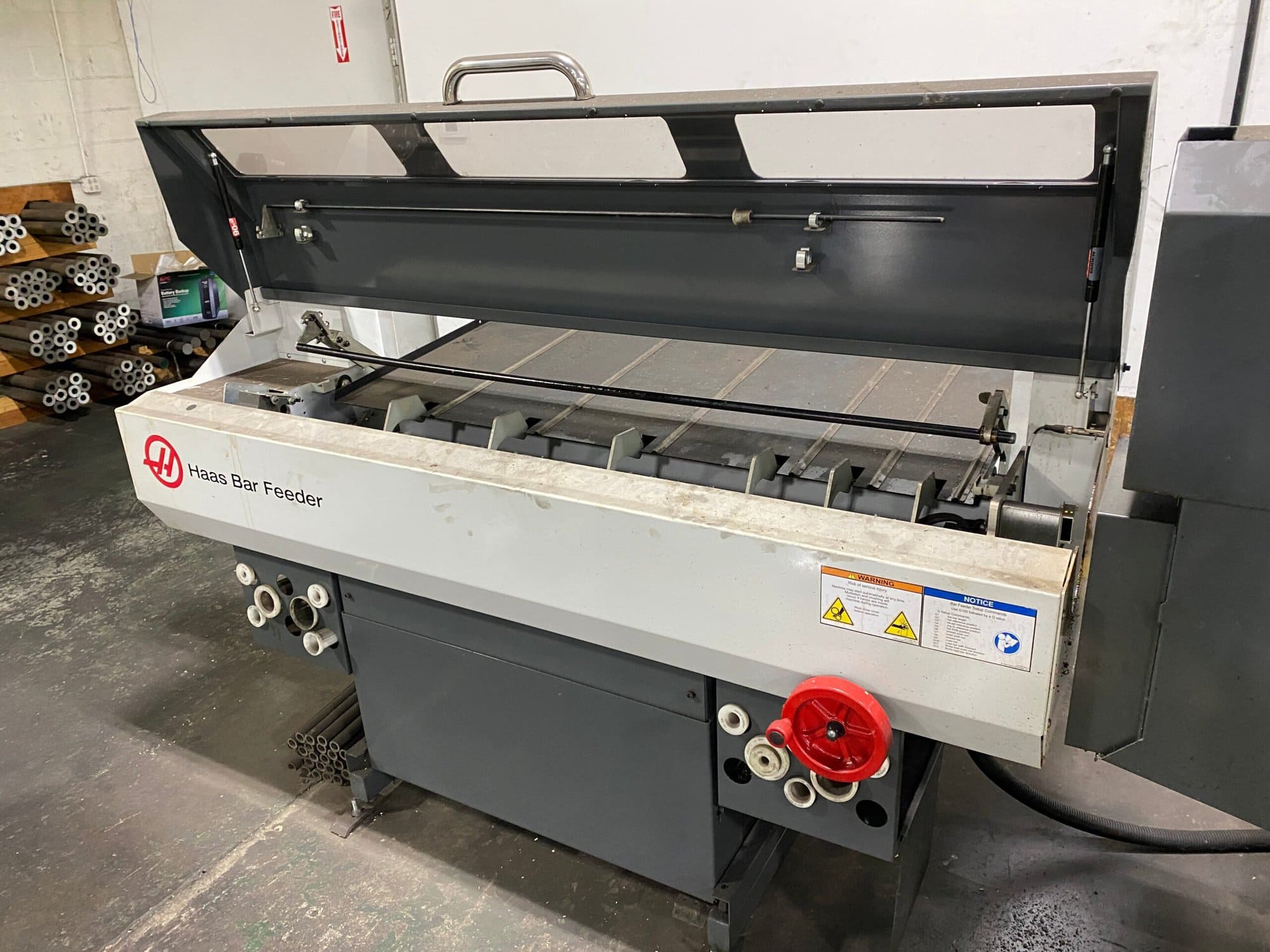 Haas ST-25Y Multi Axis CNC Lathe, 2014 - Barfeed, Royal Collet and Three Jaw Chucks - Image 10