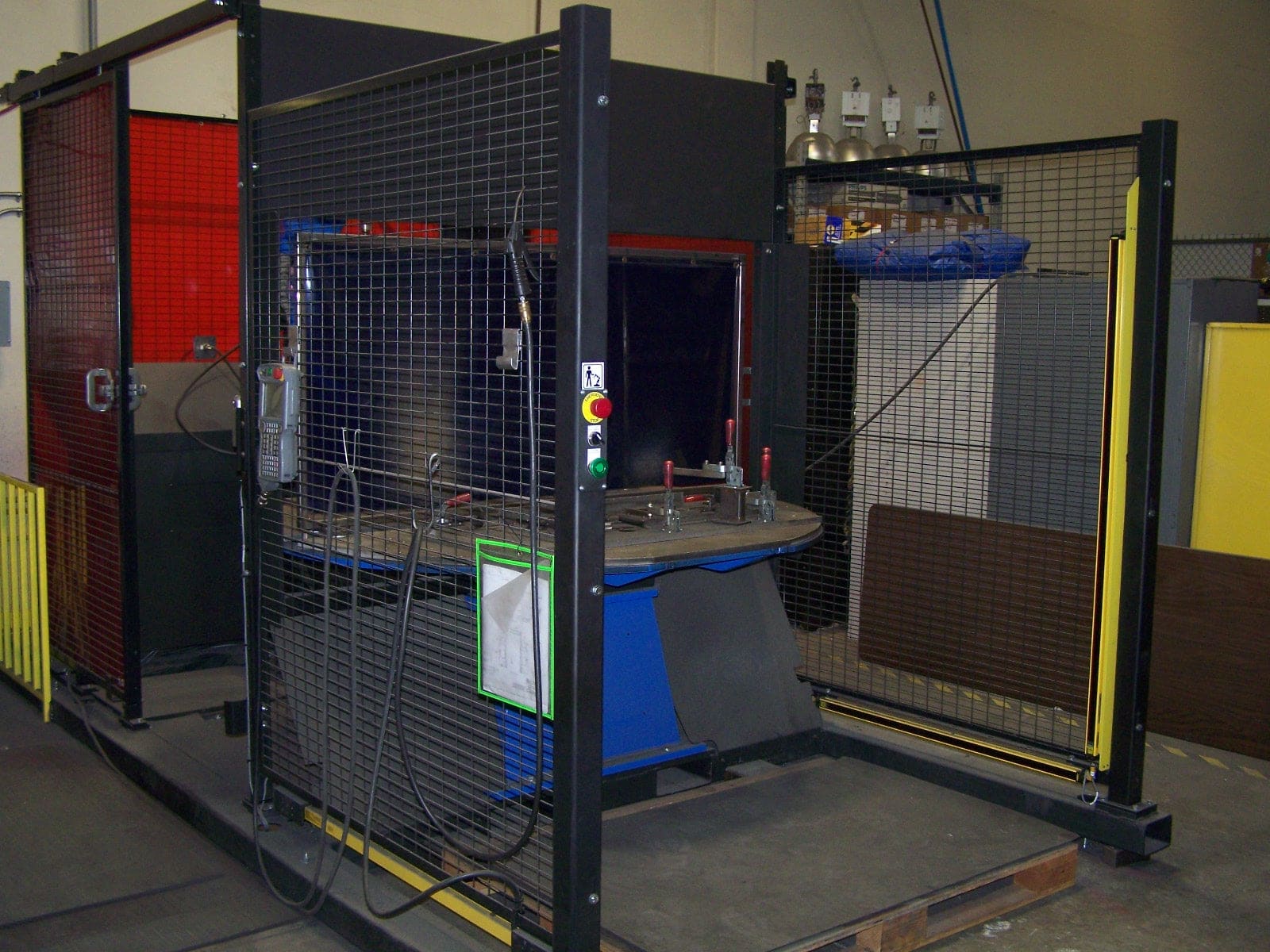 Yaskawa Motoman MA1440 with ArcWorld 1000, 2017 - Welding Robot Workcell and Torch Cleaning Station, DX200 Controller - Image 12