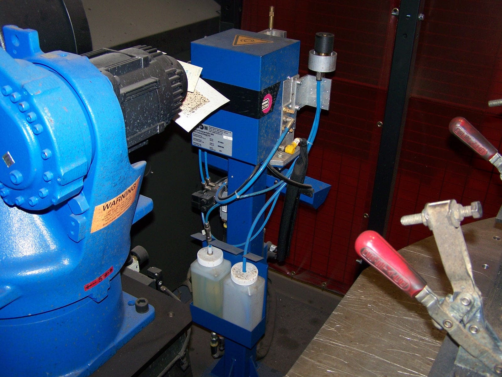 Yaskawa Motoman MA1440 with ArcWorld 1000, 2017 - Welding Robot Workcell and Torch Cleaning Station, DX200 Controller - Image 6