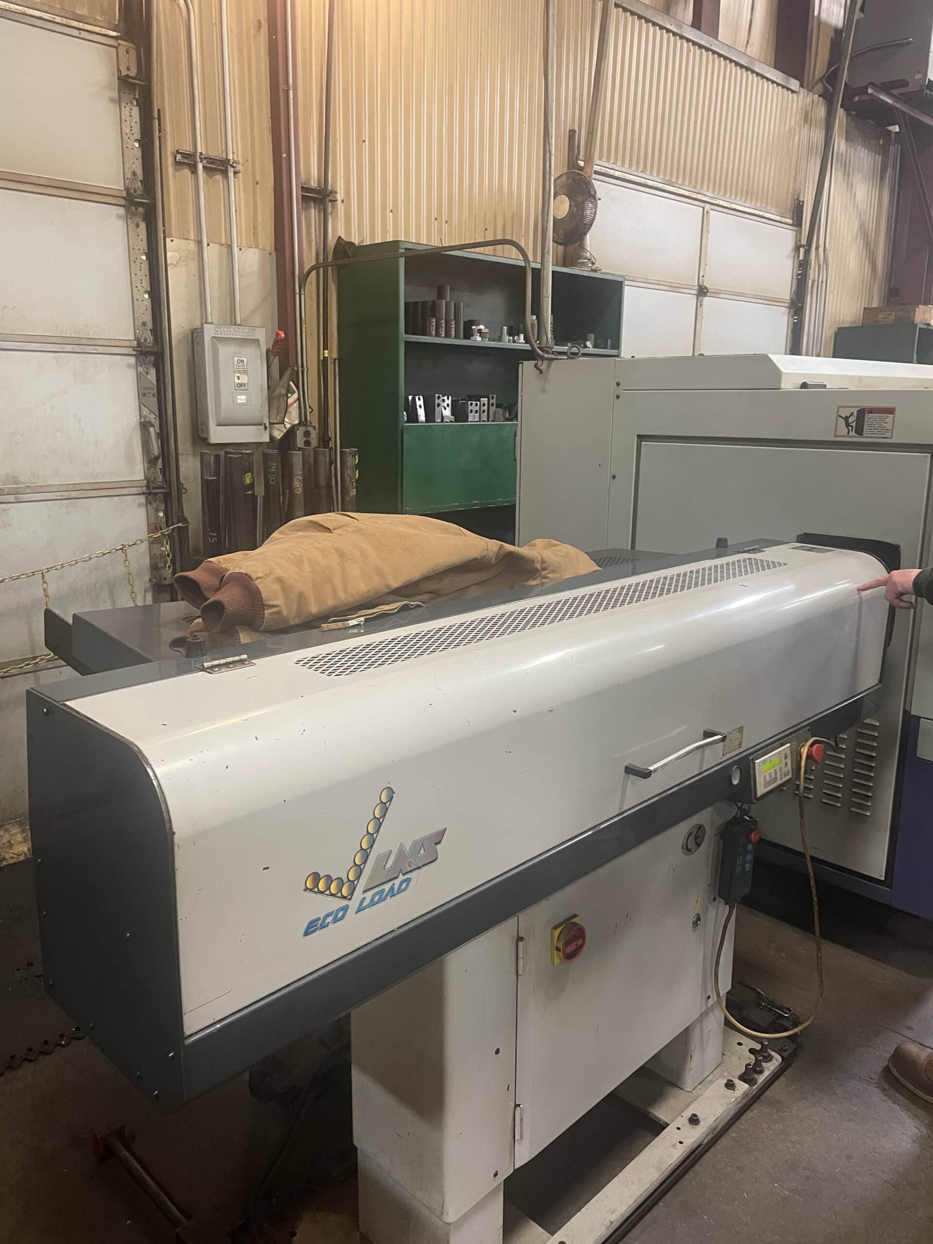 Hwacheon HI TECH 200B CNC Lathe, 2004 - Live Tooling, Fanuc Control, Bar Feeder - Image 7