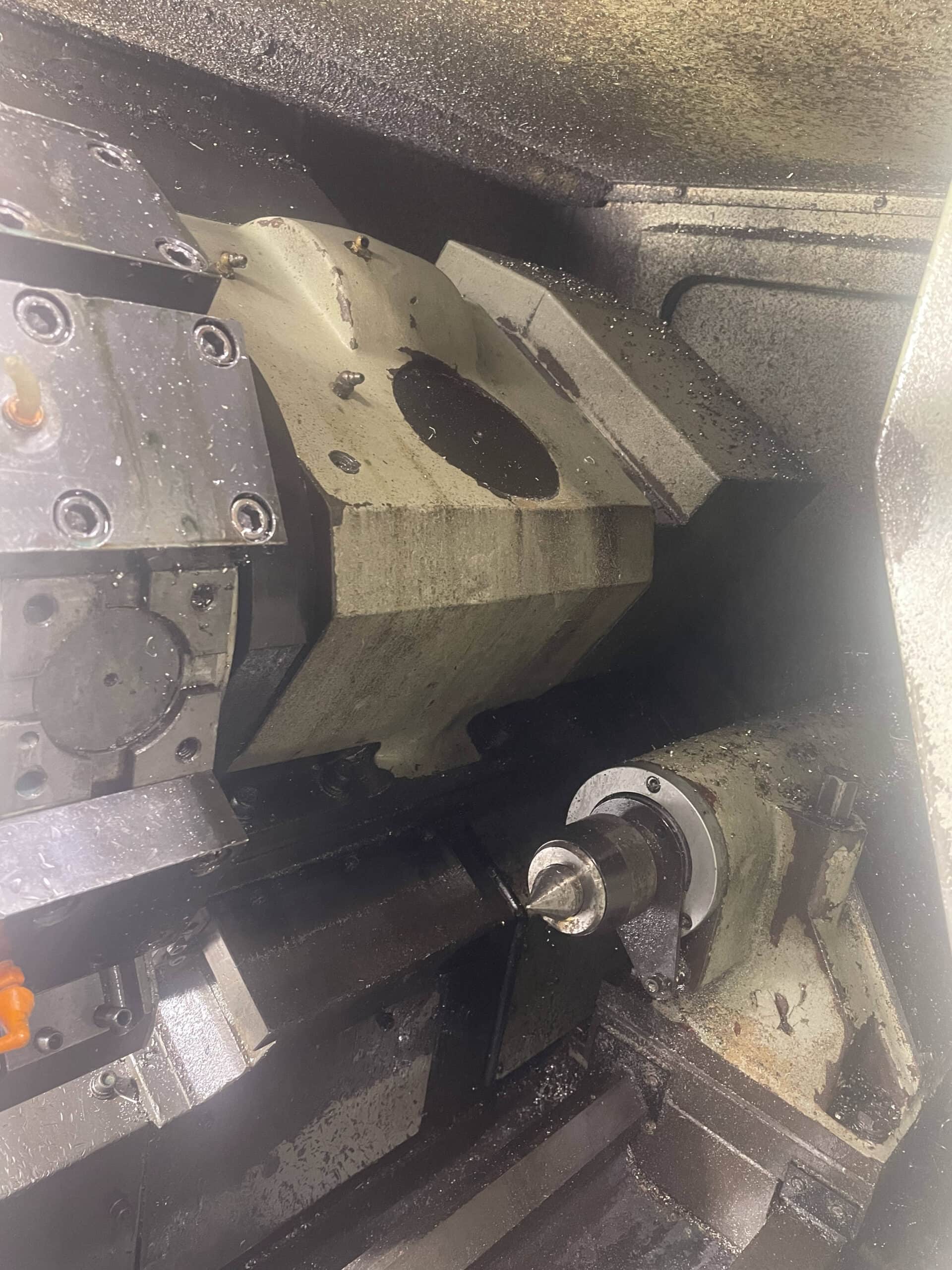 Hwacheon HI TECH 200B CNC Lathe, 2005 - Live Tooling, Fanuc Control, Bar Feeder - Image 3