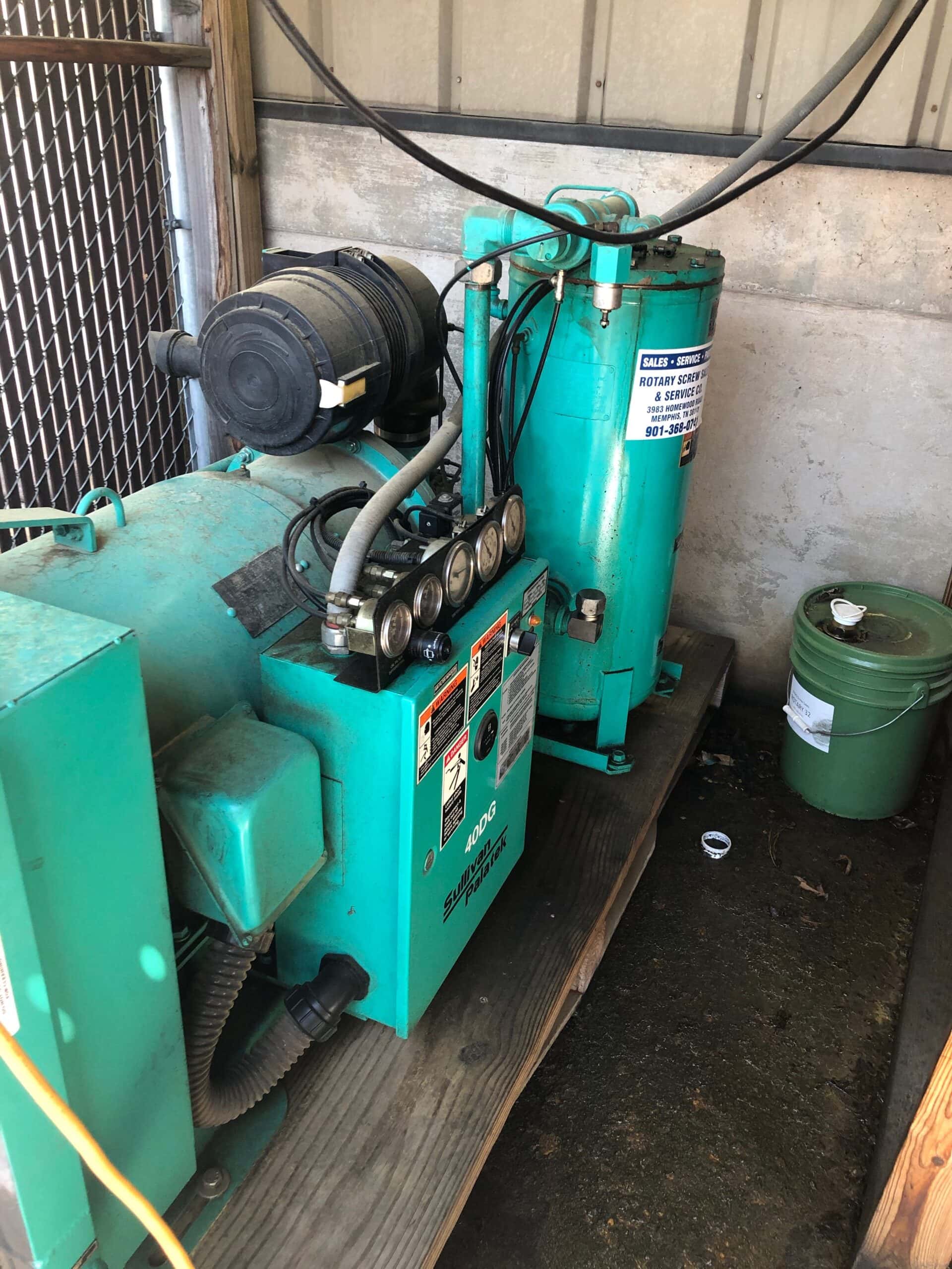 Sullivan-Palatek 40DG Industrial Air Compressor, 2013 - 40HP