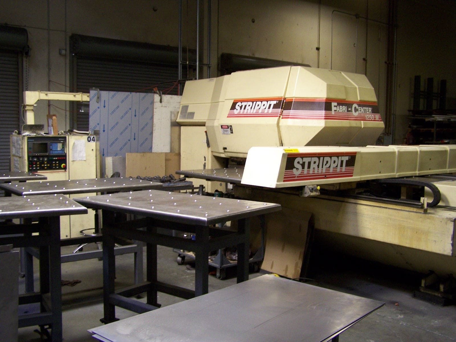 33 Ton Strippit Model 1250M Turret Punch, 1992