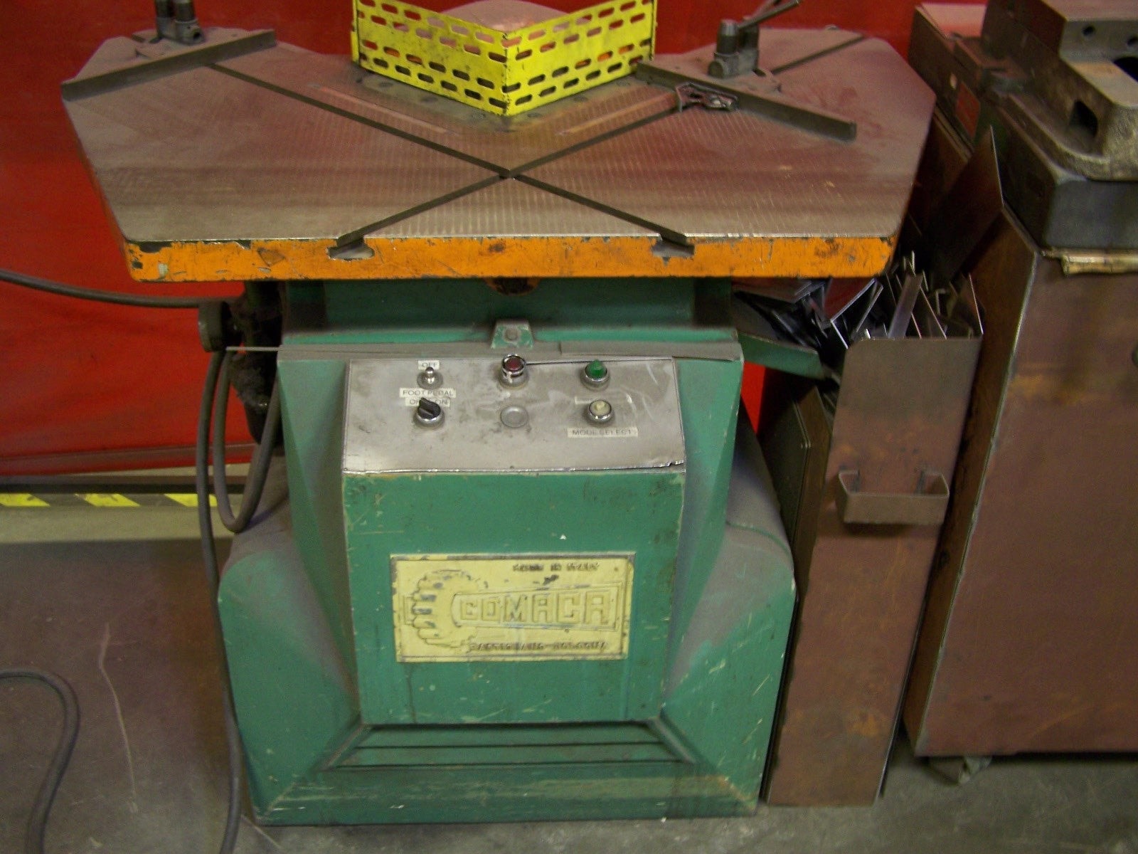 4mm Comaca N 225/4 Hydraulic Notcher, 1989