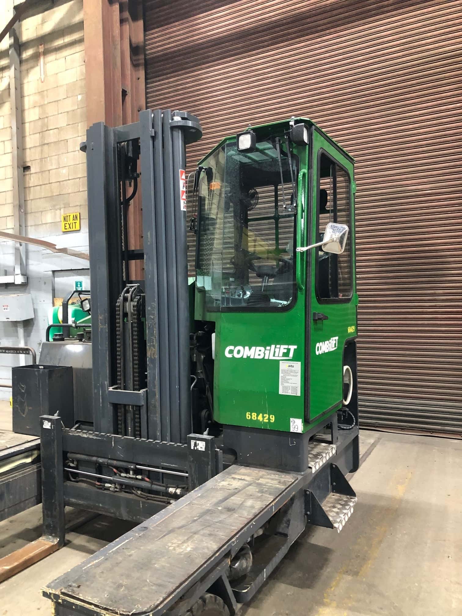 Combilift C10000 XL Forklift, 2018 - Delivered in 2019, Low Hours Propane