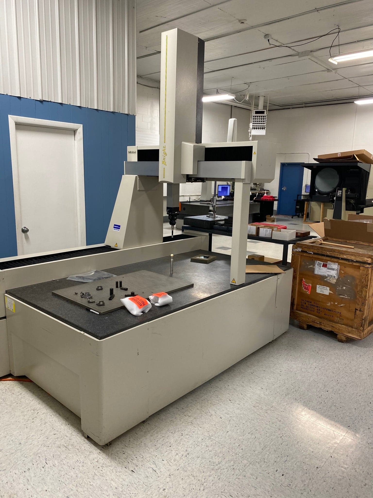 Mitutoyo Bright Apex 916 CMM, 2002 - Retrofitted 2018