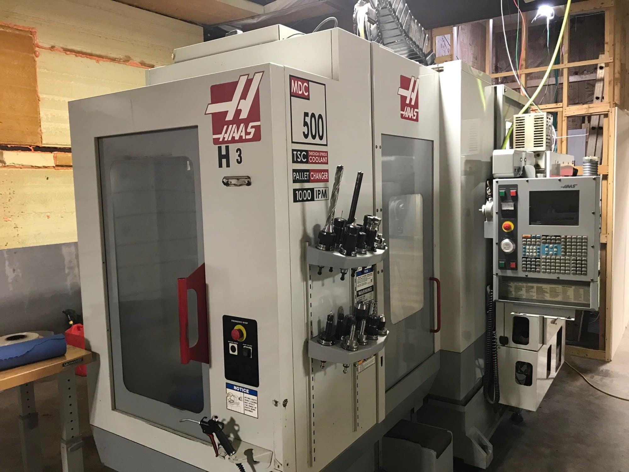 Haas MDC-500 CNC Mill, 2004 - Through Spindle Coolant, High Speed Machining