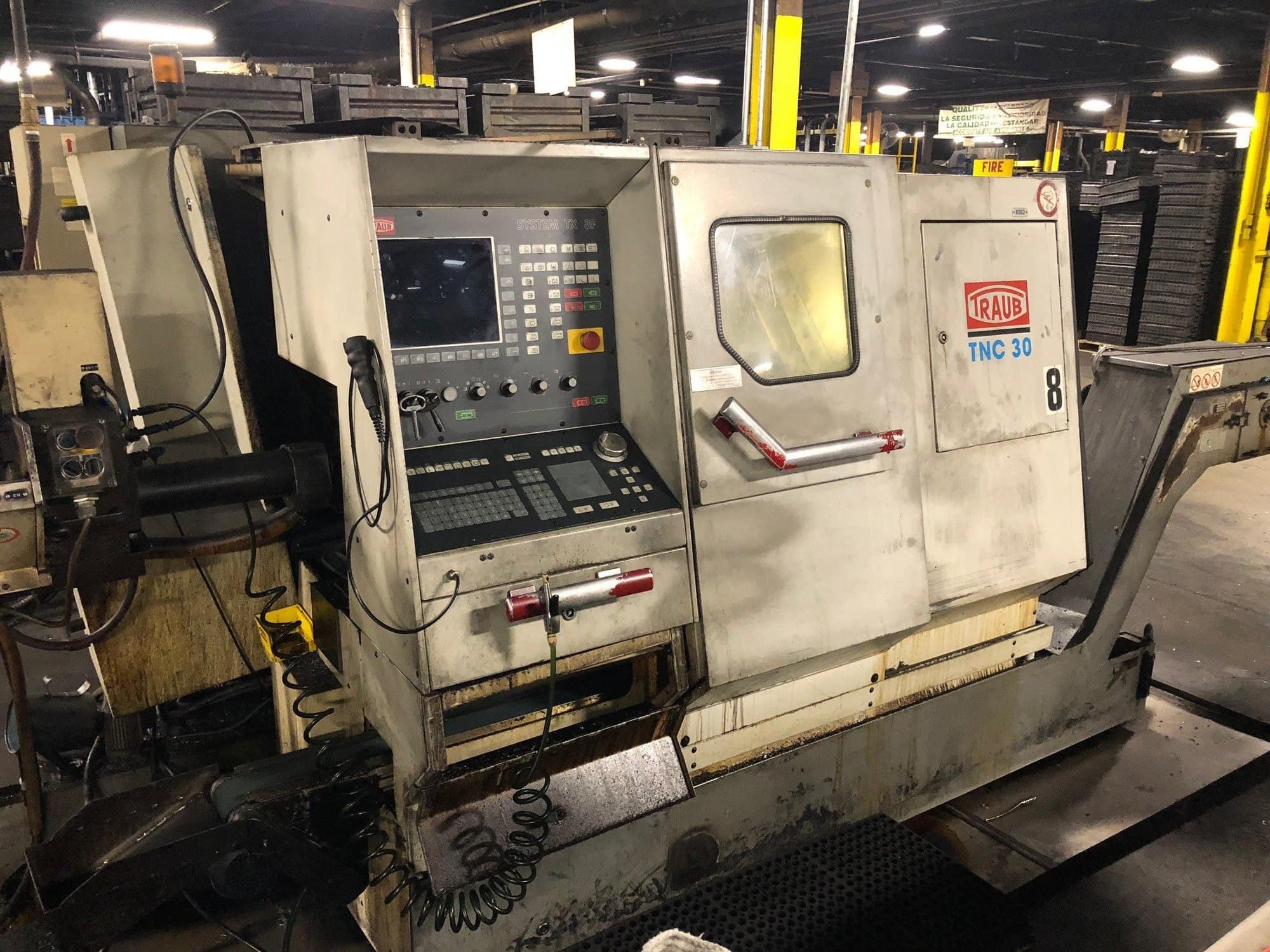 Traub TNC30 DGY CNC Lathe, 1998 - Bar Feeder, Chip Conveyor - Image 2