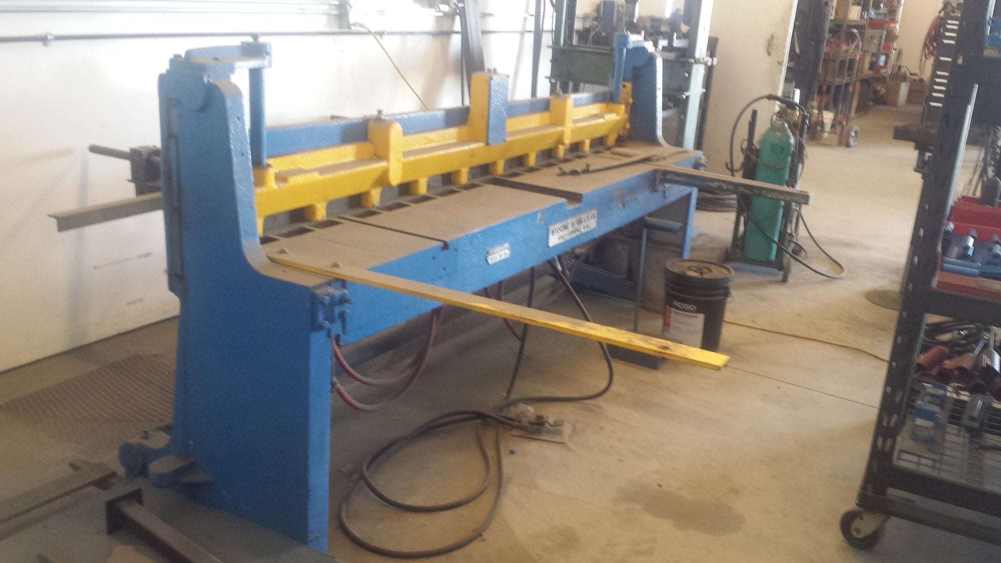 18g x 8' Wysong Pneumatic Shear
