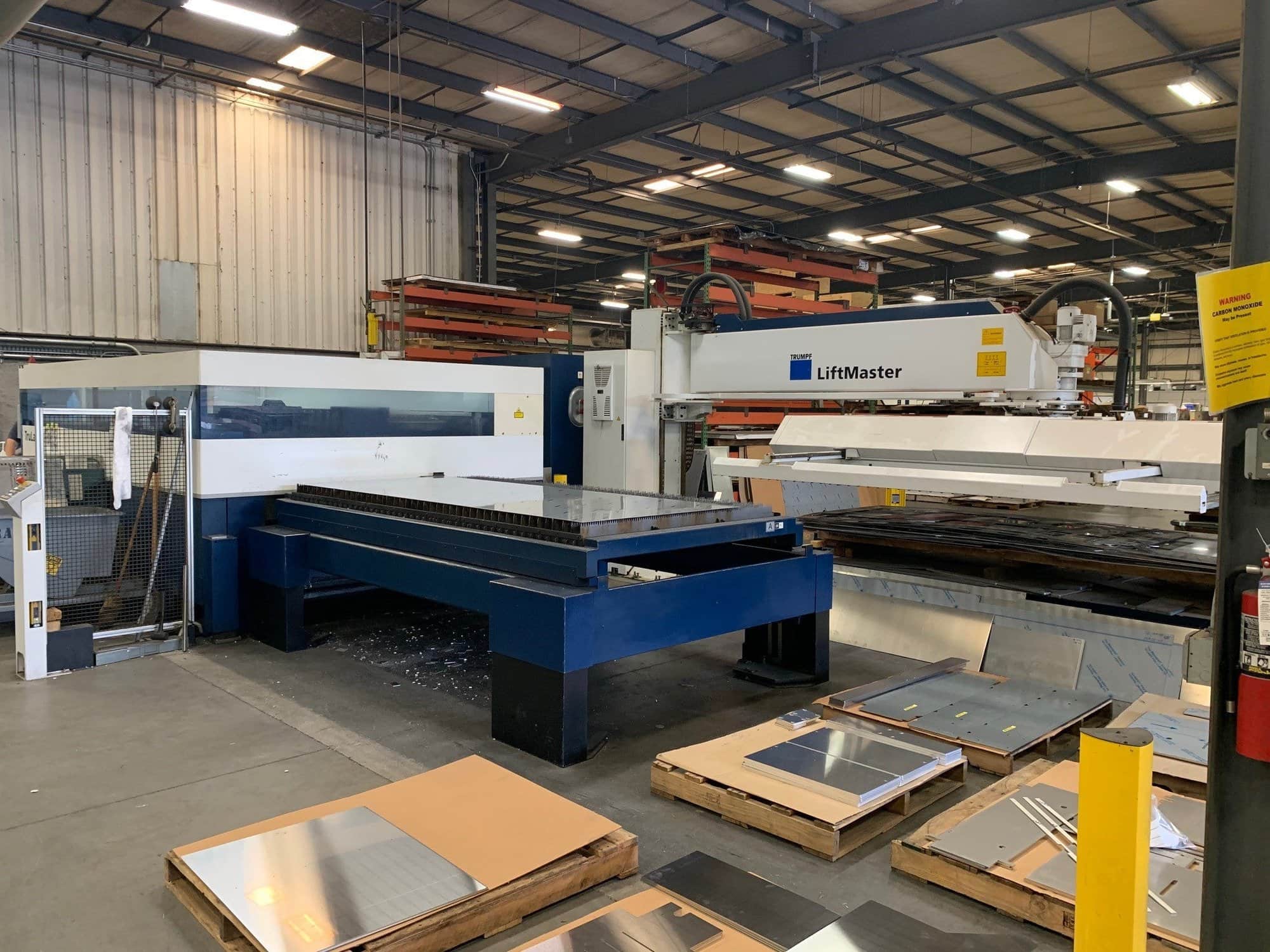 5000 Watt Trumpf 3030 L20 CO2 Laser, 2011-5'x10', Liftmaster