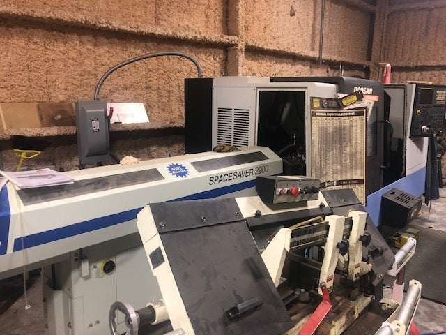 Doosan Puma 240MB CNC Lathe, 2007 - Chip Conveyor, Bar Feeder