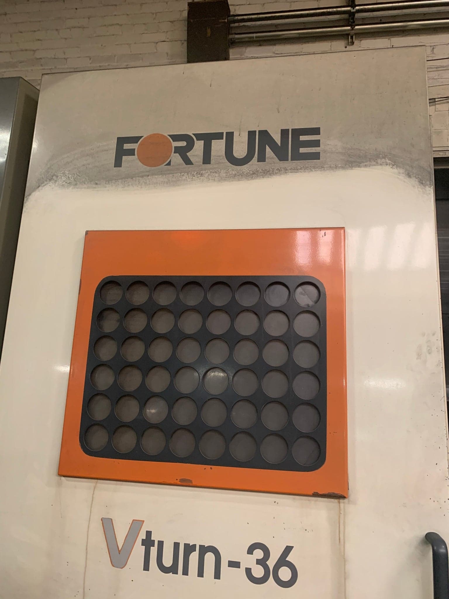 Fortune V-Turn 36 HORIZONTAL CNC LATHE, 1999 - Image 4