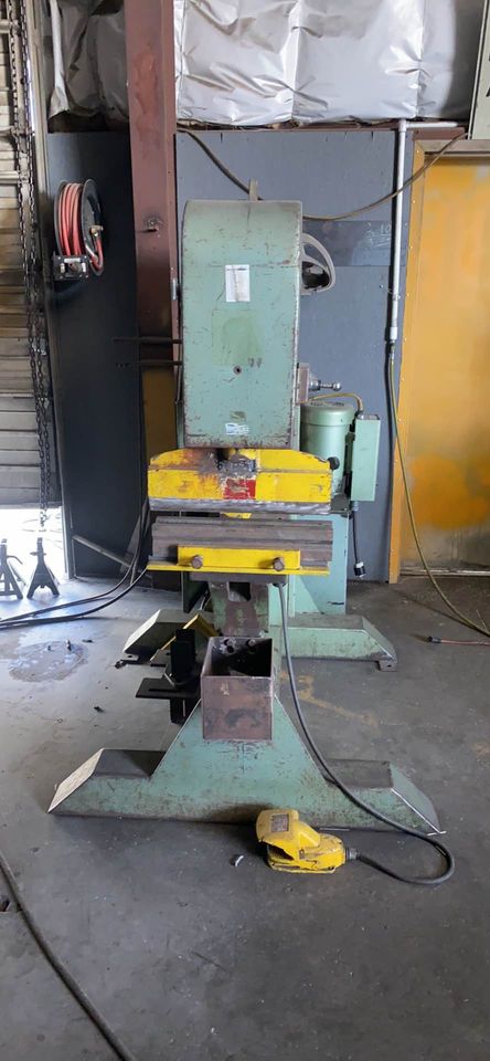 120 Ton Piranha Sep-120 Punch - Tooling Shown Included - Image 4