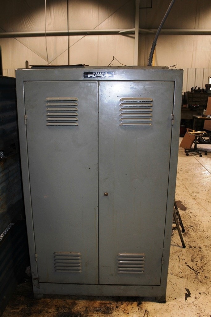Wuhan WY3J Vertical Gear Hobber, 1970 - Tailstock - Image 7