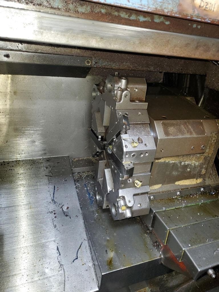 Mazak Quickturn 15 CNC Lathe, 1991 - Tailstock, Chip Conveyor, Under Power, Video - Image 2
