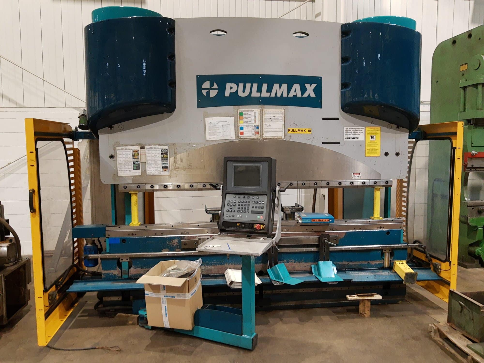 110 Ton x 8.5' Pullmax OptiFlex 100 CNC Press Brake, 2001- 6-Axis Backgauge