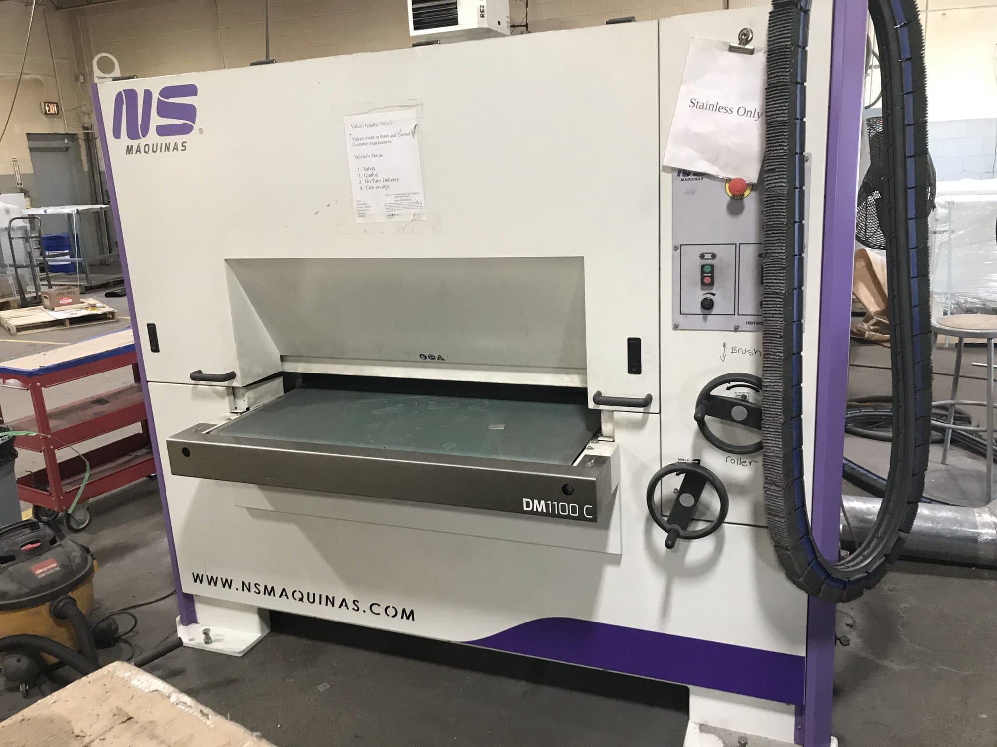 NS Maquinas DM1100C Edge Rounding Machine, 2017- With Wet Dust Collector, Very Light Usage