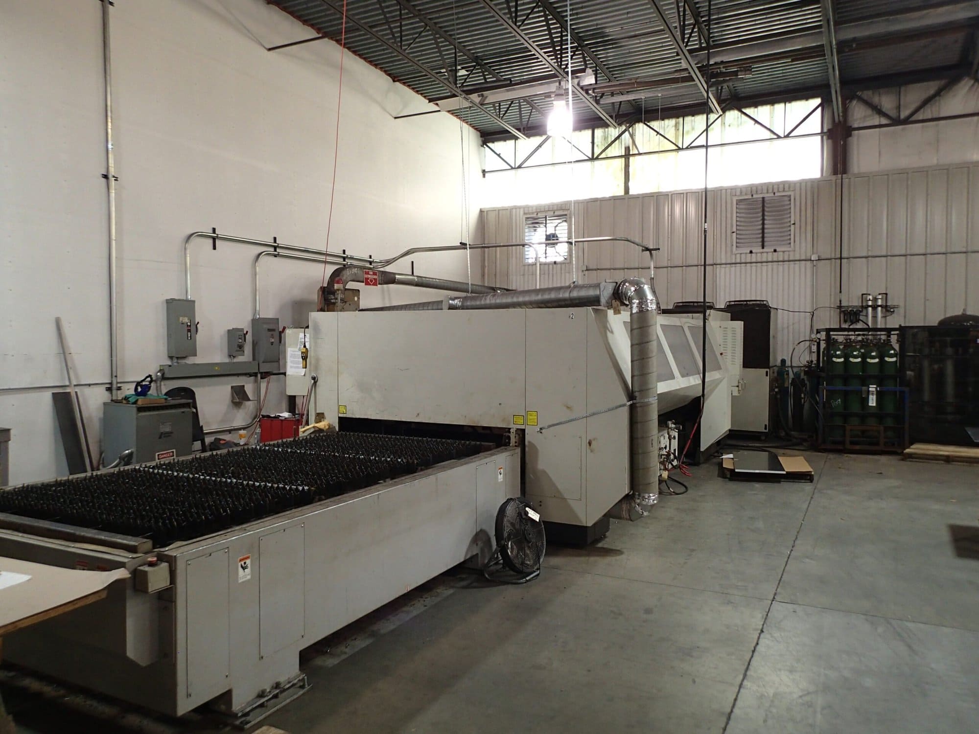 4000 Watt Mitsubishi ML3015LVP(S) CO2 Laser, 2007- Dual 5’ x 10’ Tables, ML40CFX - Image 2
