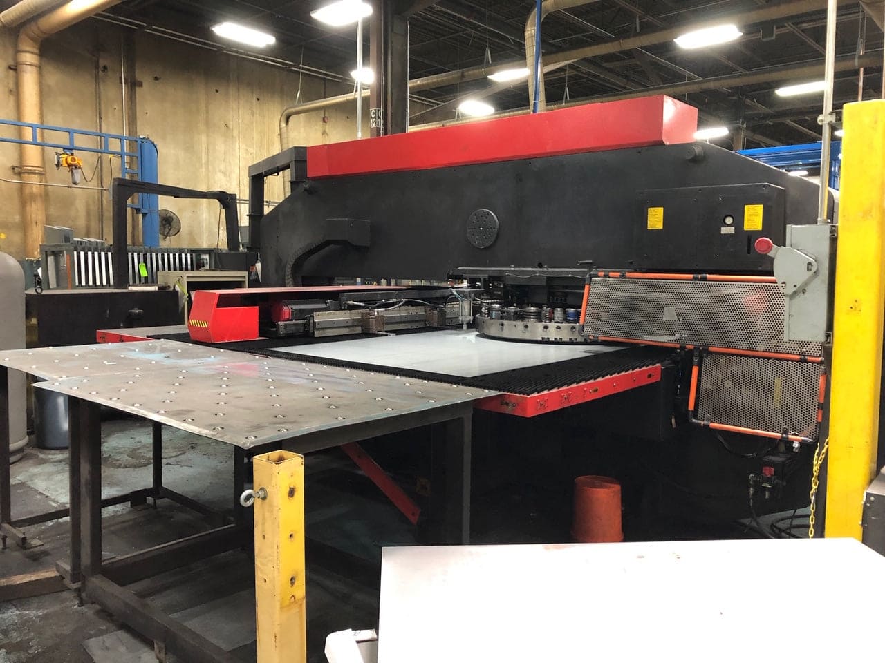 33 Ton Amada Vipros 368 King CNC Turret Punch, 1996 - Image 3