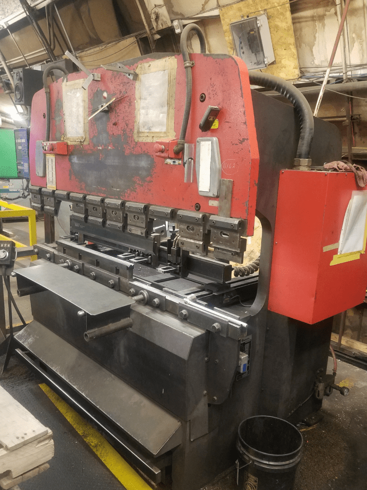 88 Ton x 6.5' Amada RG-80S CNC Press Brake, 1990- NC9EXII Control - Image 3