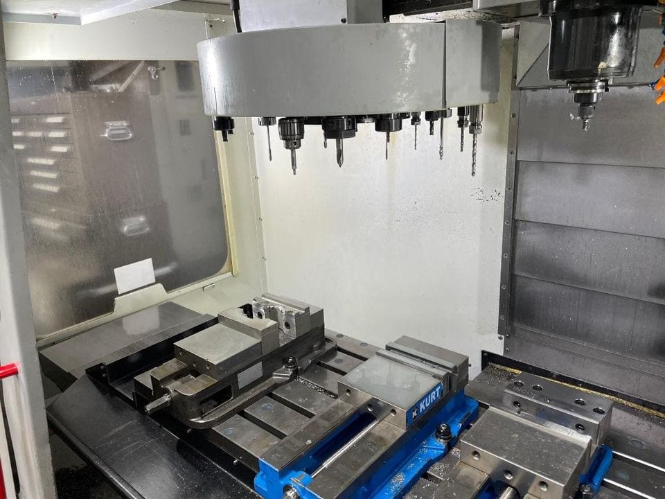 Haas VF-3B CNC VMC 2004 - 4th Axis Ready - Image 3