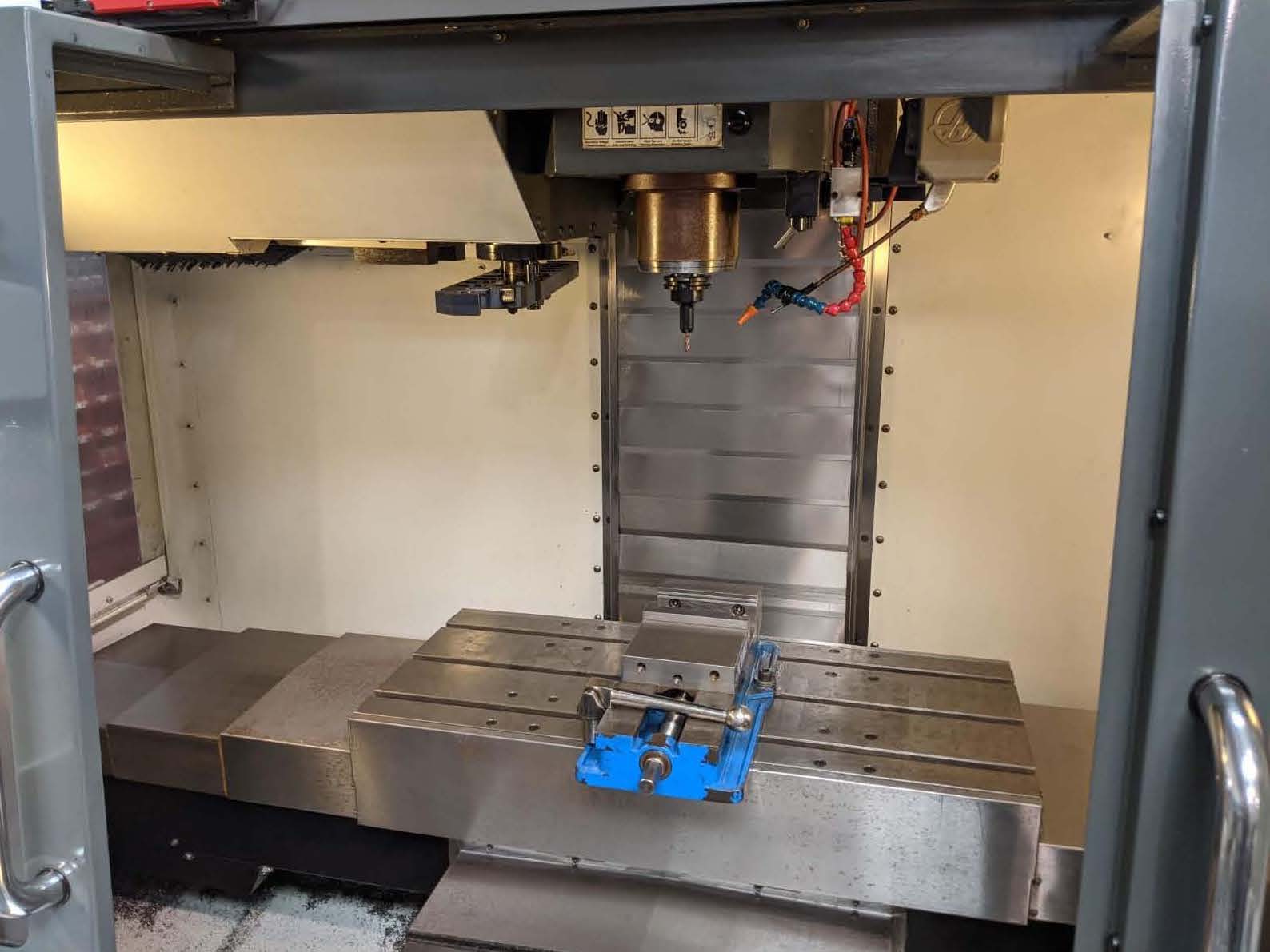 Haas VF-2SS VMC, 2012 - Chip Auger, High Speed Machining - Image 5