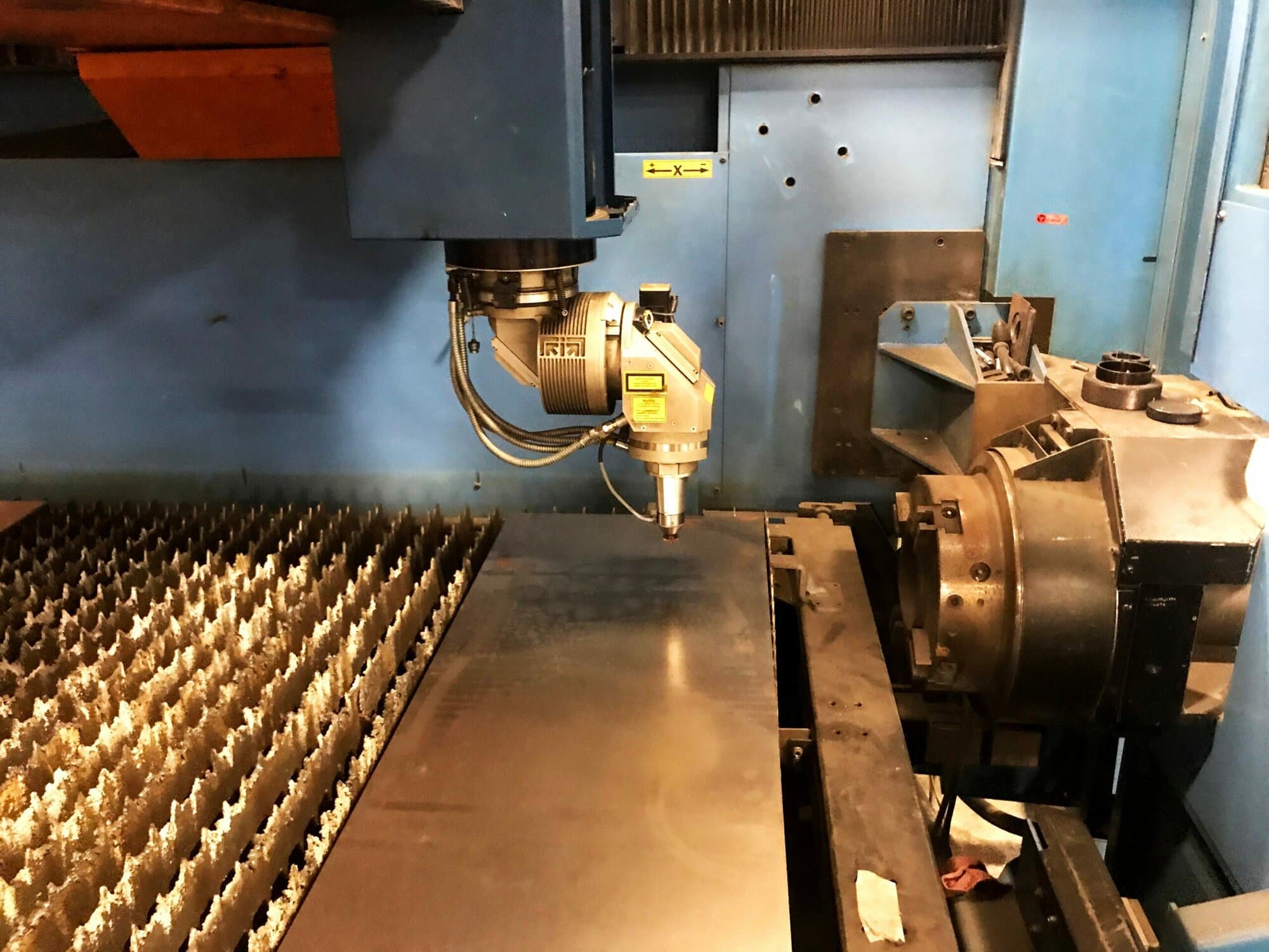3000 Watt Prima Domino 1530HS 5-Axis CO2 Laser, 2004 - 5' x 10' Table - Image 4