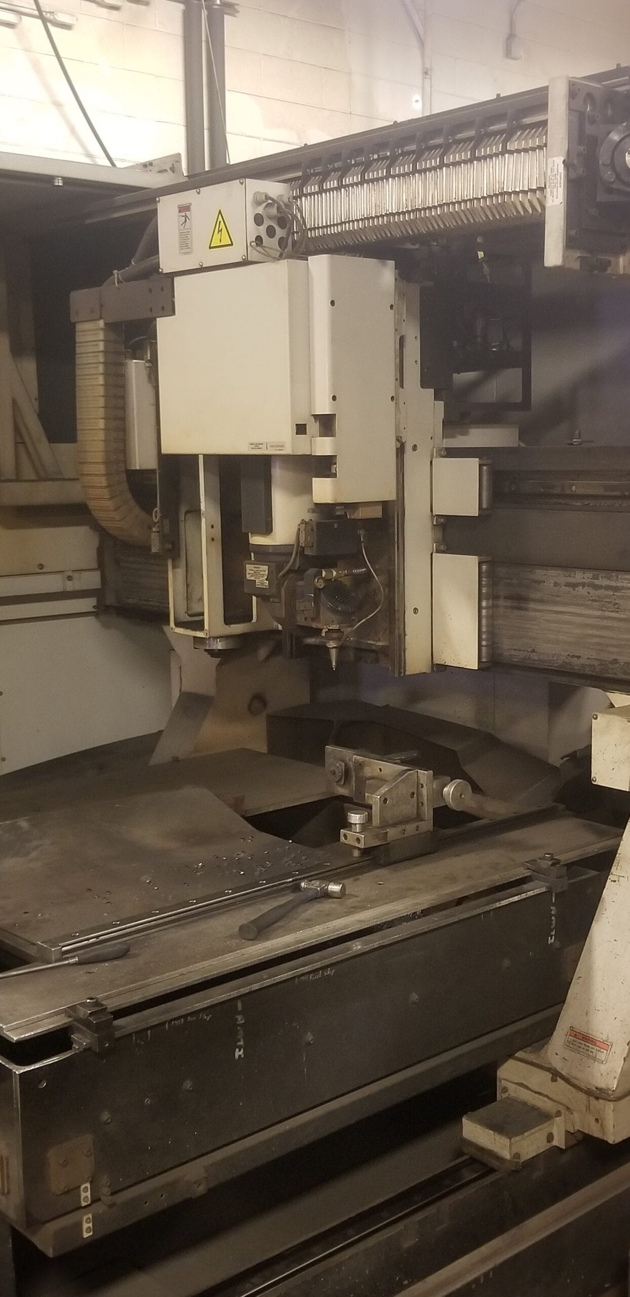 2500 Watt Mazak Space Gear U44 5-Axis CNC Laser, 2007- 4' x 4', Resonator Rebuilt in 2017, Fanuc 160i-LB Control - Image 4