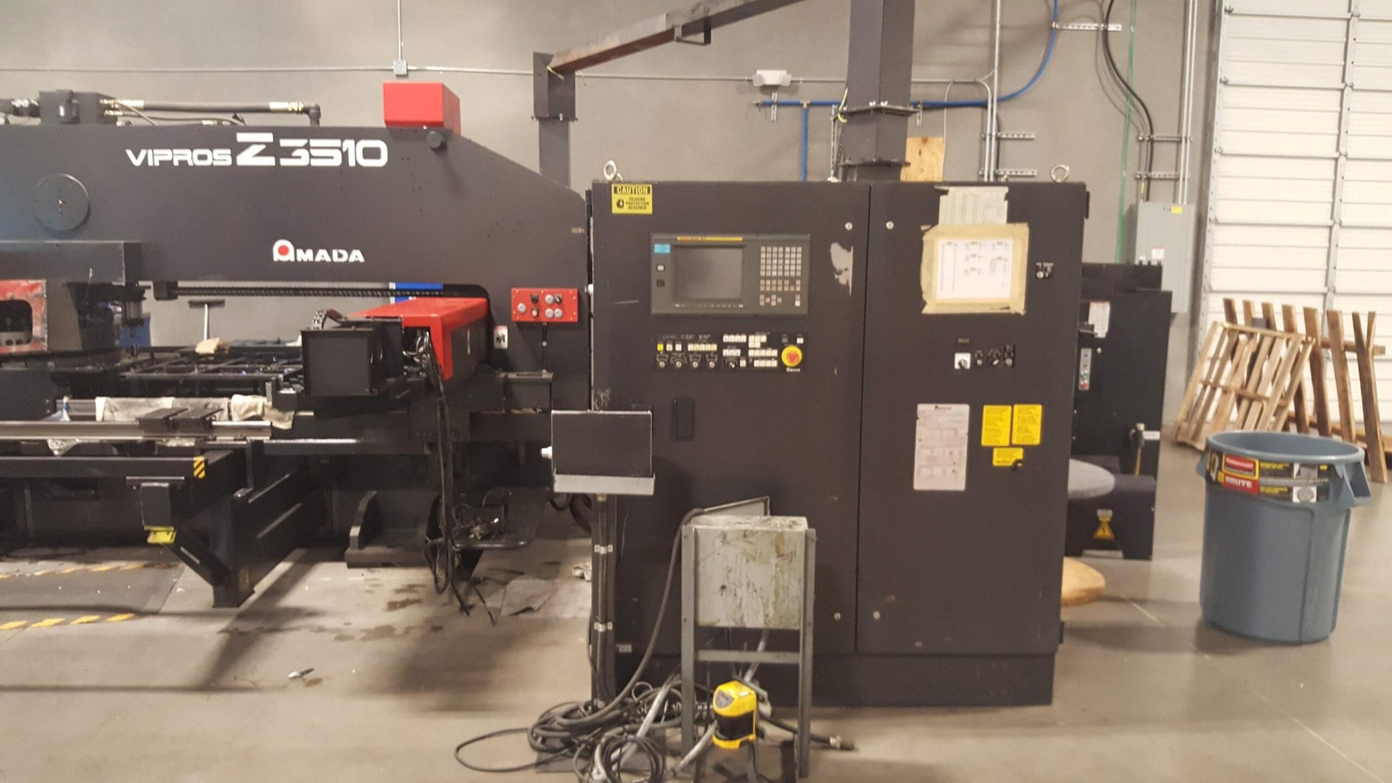30 Ton Amada Queen Vipros Z3510 CNC Turret Punch Press, 2000 - Image 2