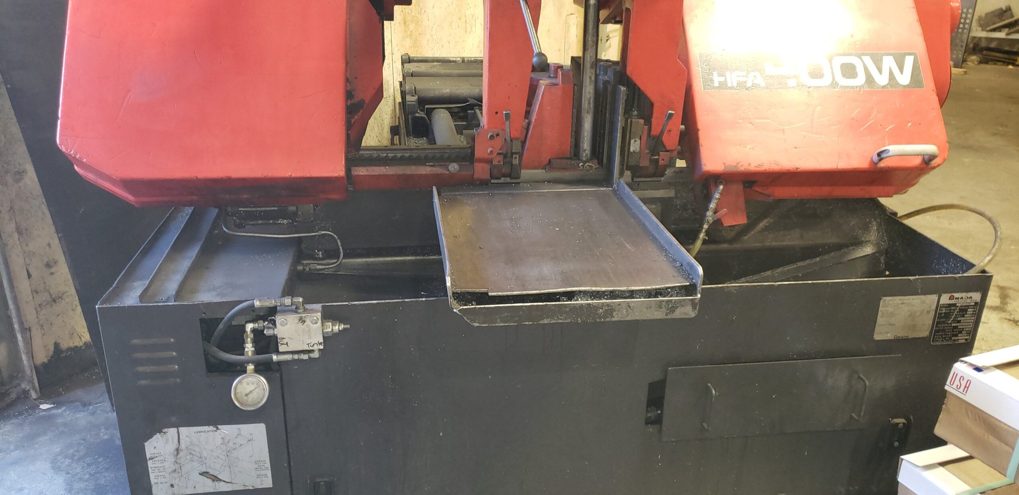 Amada HFA 400W Automatic Horizontal Band Saw W/ Auto Feeder, 1995 - Image 2