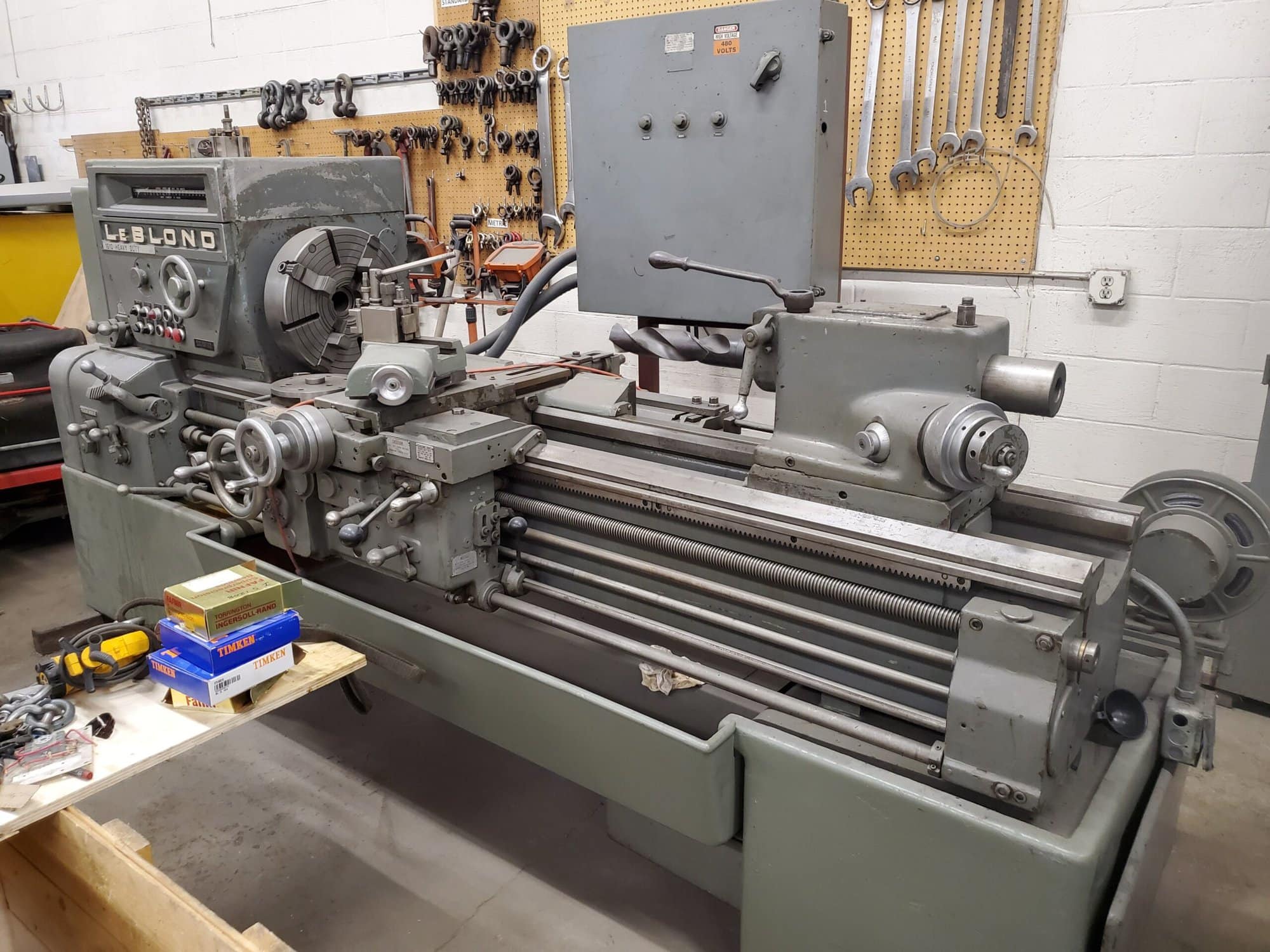 LeBlond 1610 Heavy Duty Engine Lathe