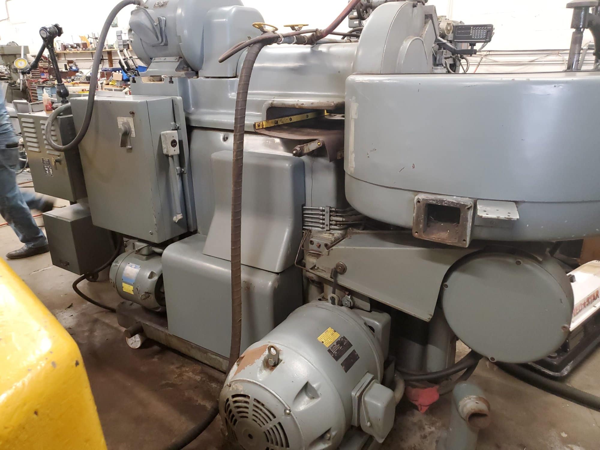 HEALD 25A Rotary Surface Grinder - 30" Magnetic Chuck, Tilting Table - Image 3