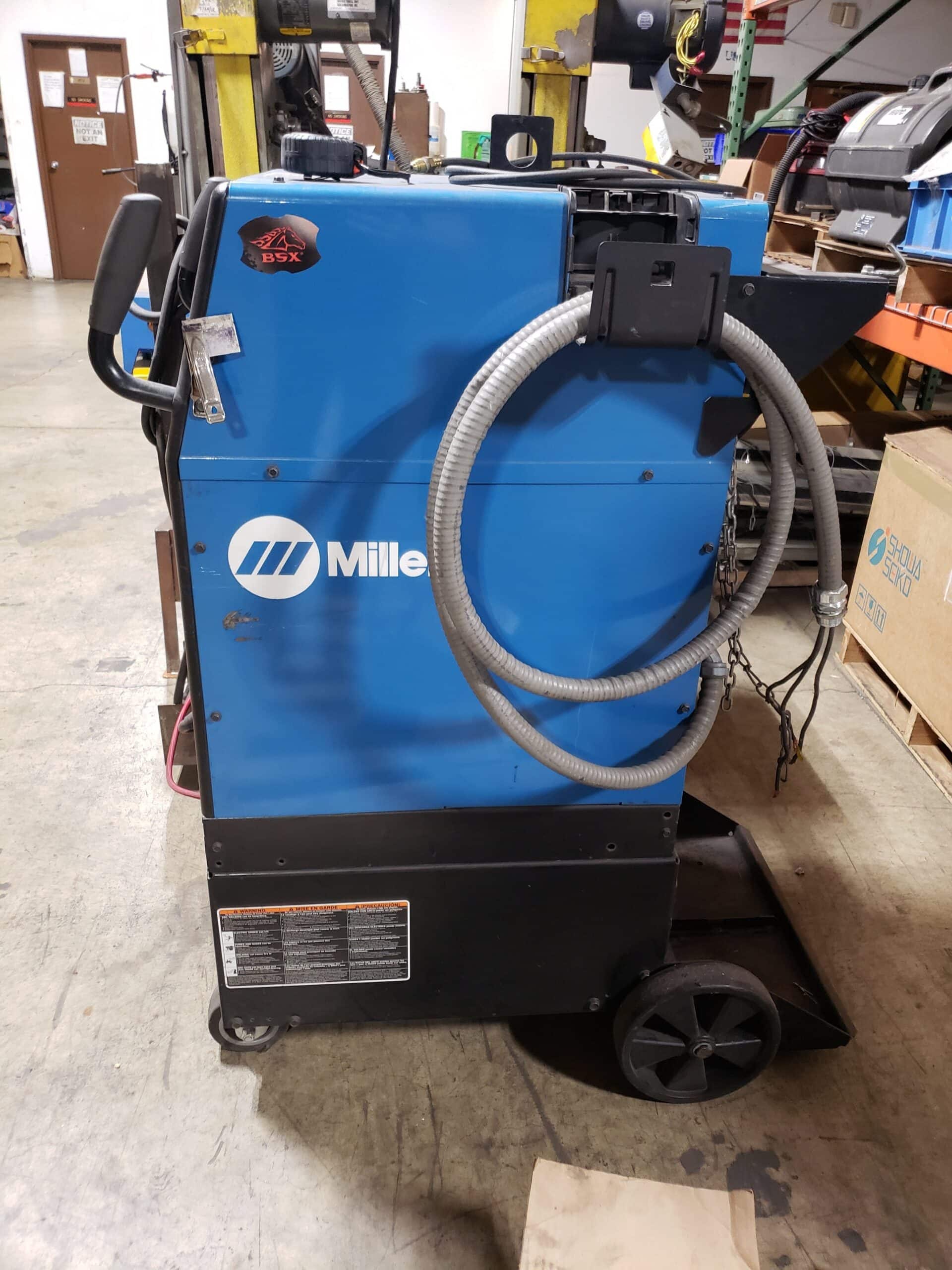 Miller Syncrowave 250 DX Tig Welder, 2006 - Brand New Torch, 25' Line - Image 2