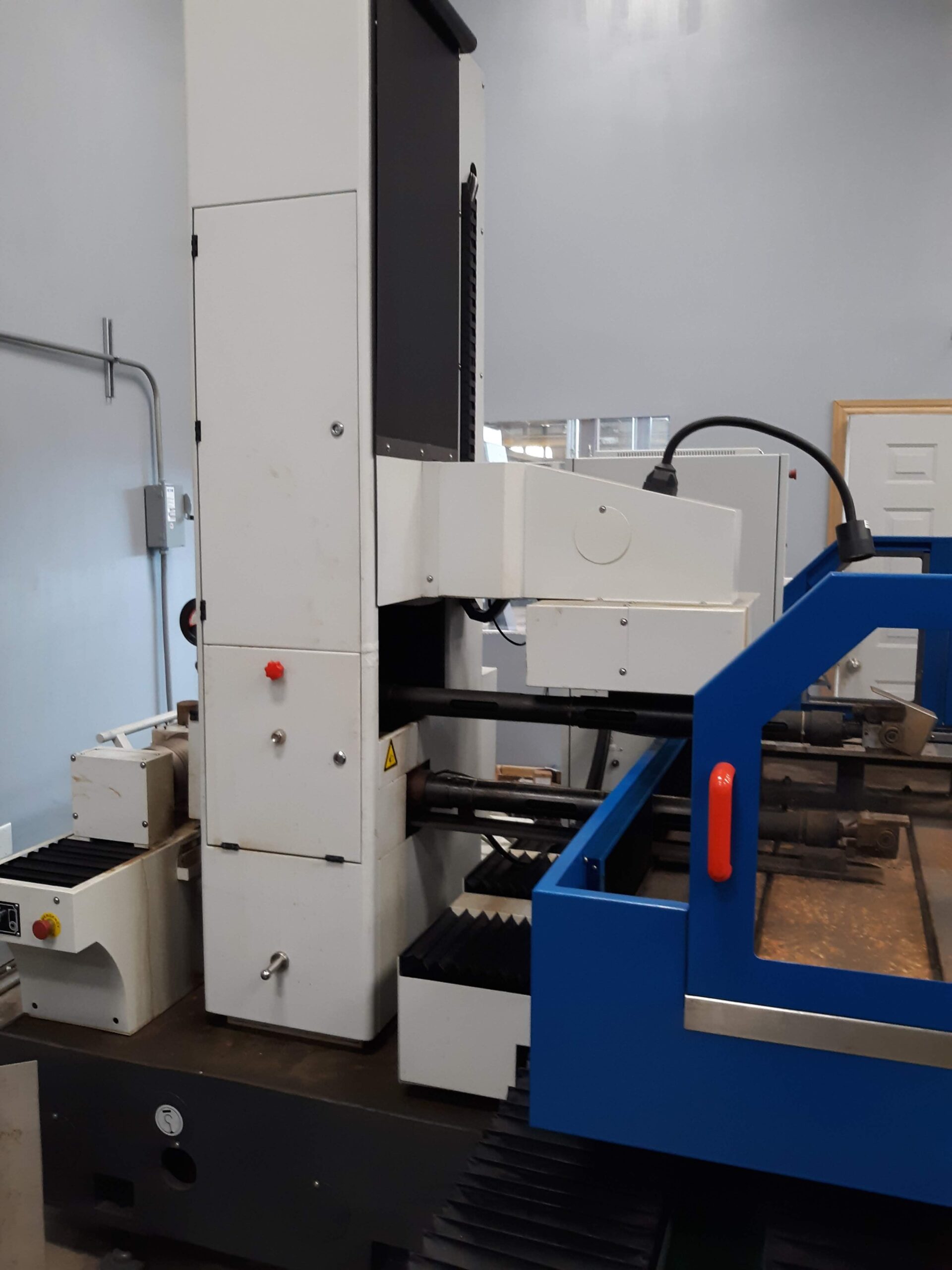 Knuth DEM 1000A Wire EDM, 2015- Bank Repo, RS232 Interface, Table Enclosure - Image 4