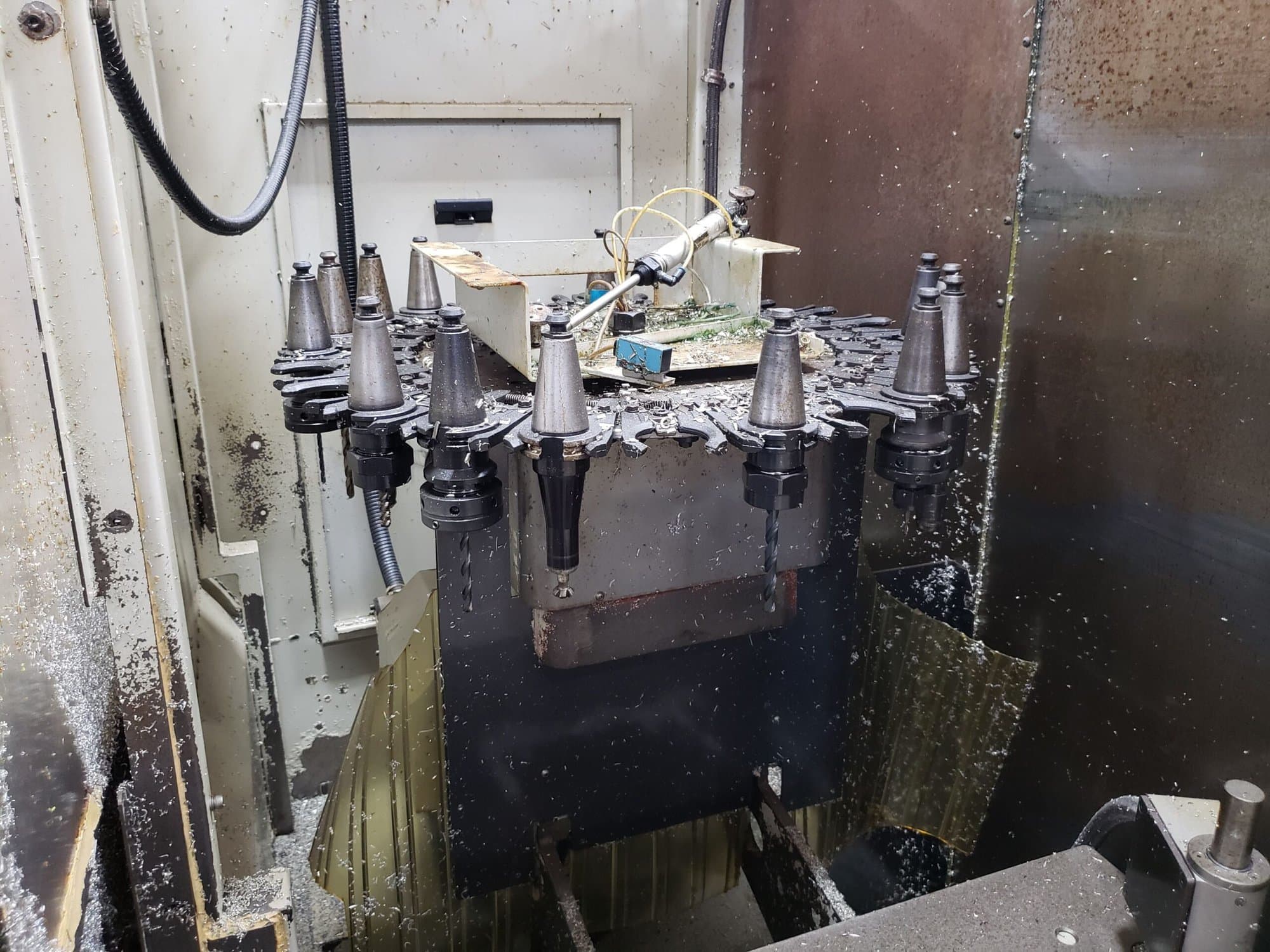 Mazak VTC-20C VMC, 1995 - Under Power, Available for Inspection - Image 4