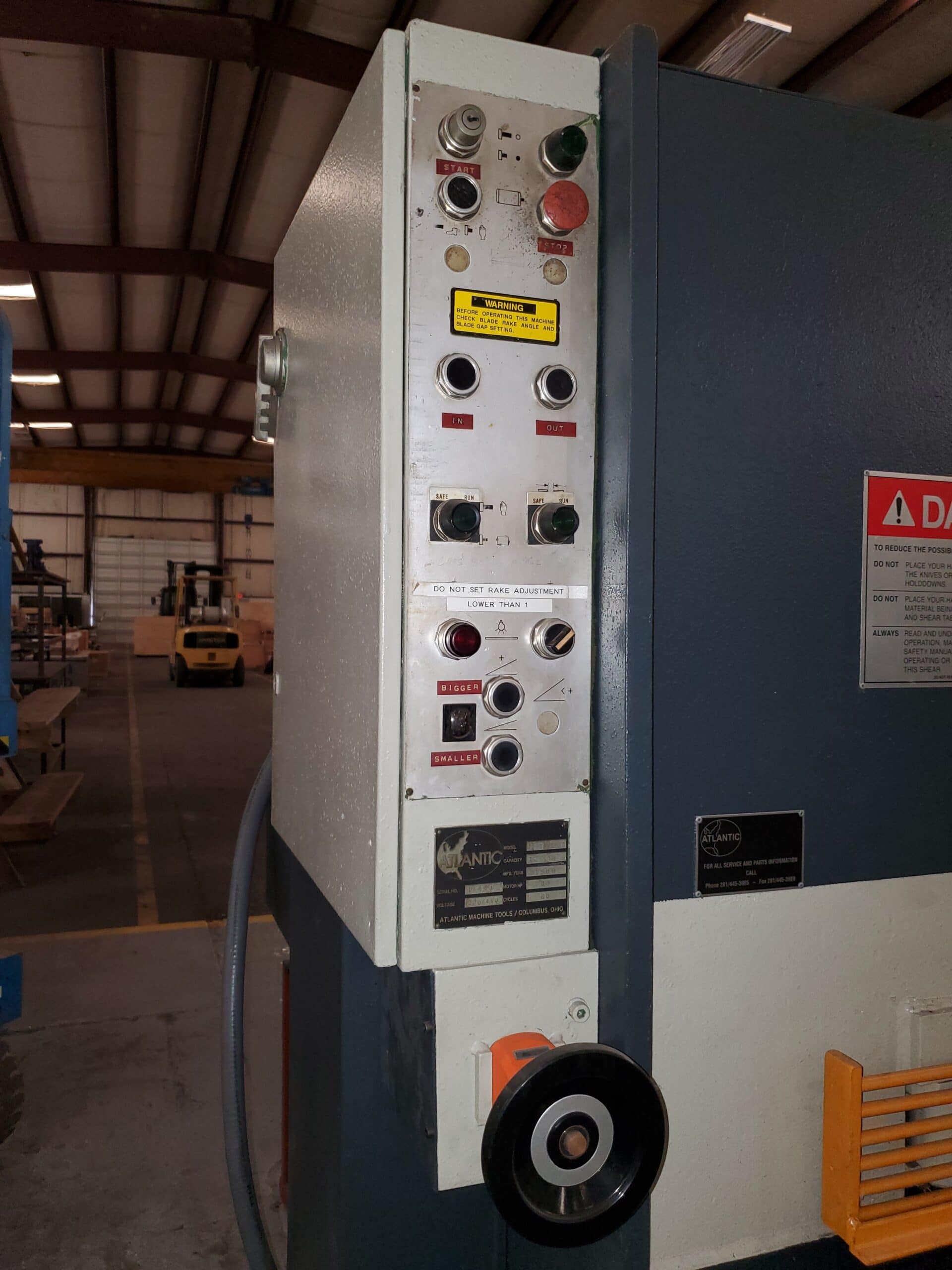 3/8" X 10' Haco Guillotine Shear, Programmable Backgauge, Adjustable Blade Gap - Image 6