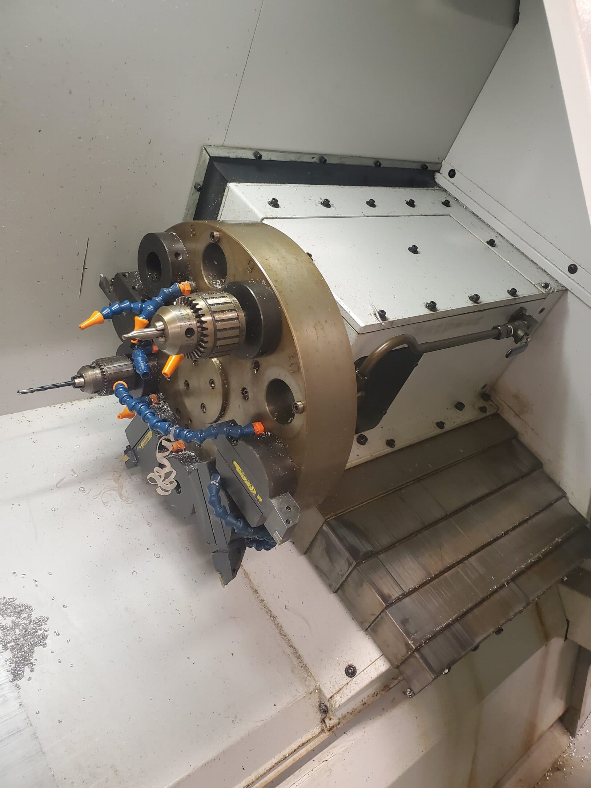 Haas HL-1 CNC Lathe 1995 - Tool Holders, Like New - Image 5