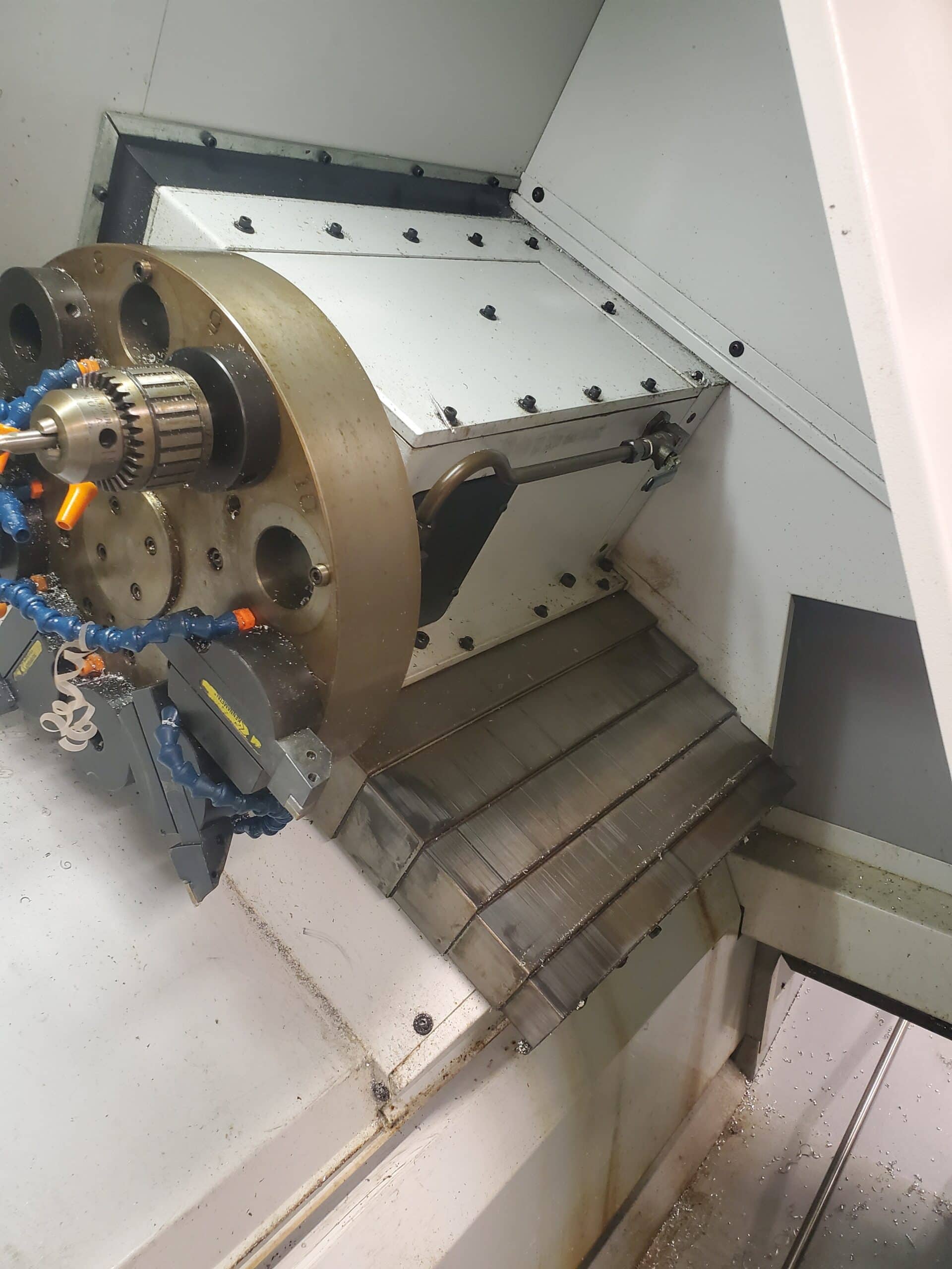 Haas HL-1 CNC Lathe 1995 - Tool Holders, Like New - Image 7