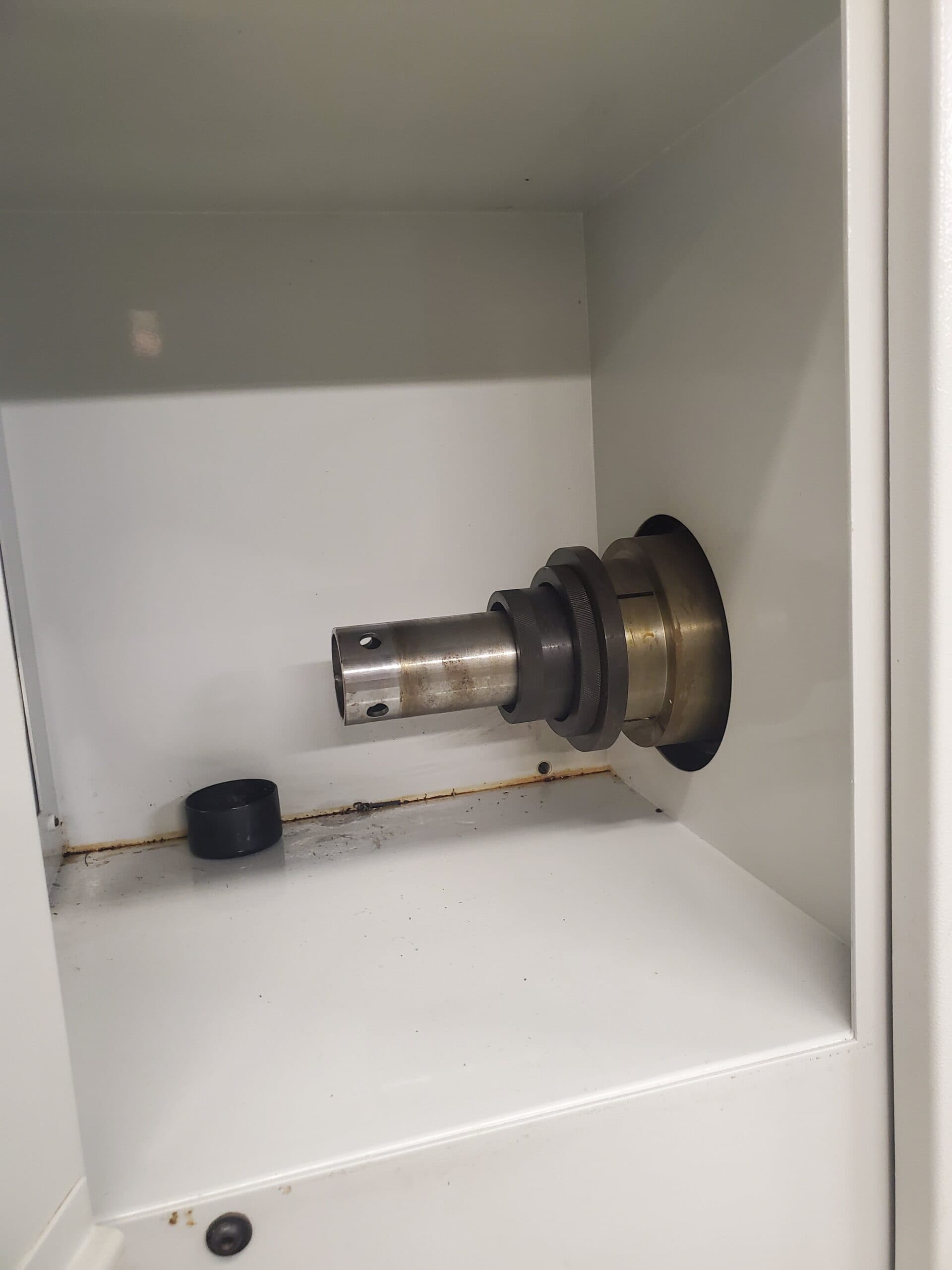 Haas HL-1 CNC Lathe 1995 - Tool Holders, Like New - Image 10
