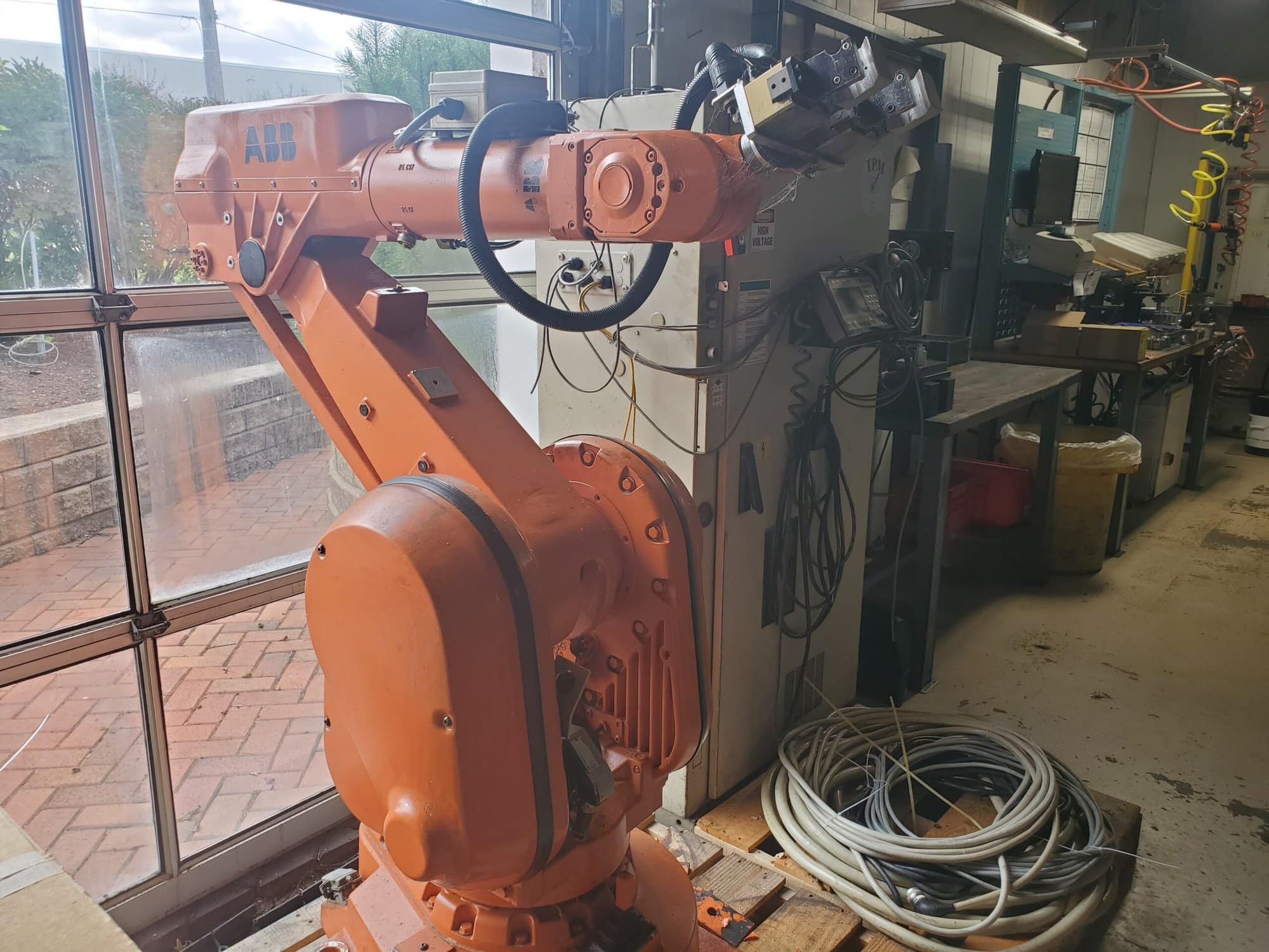 ABB Material Handling Robot, 1994 - IRB 2400 M94A - Image 2