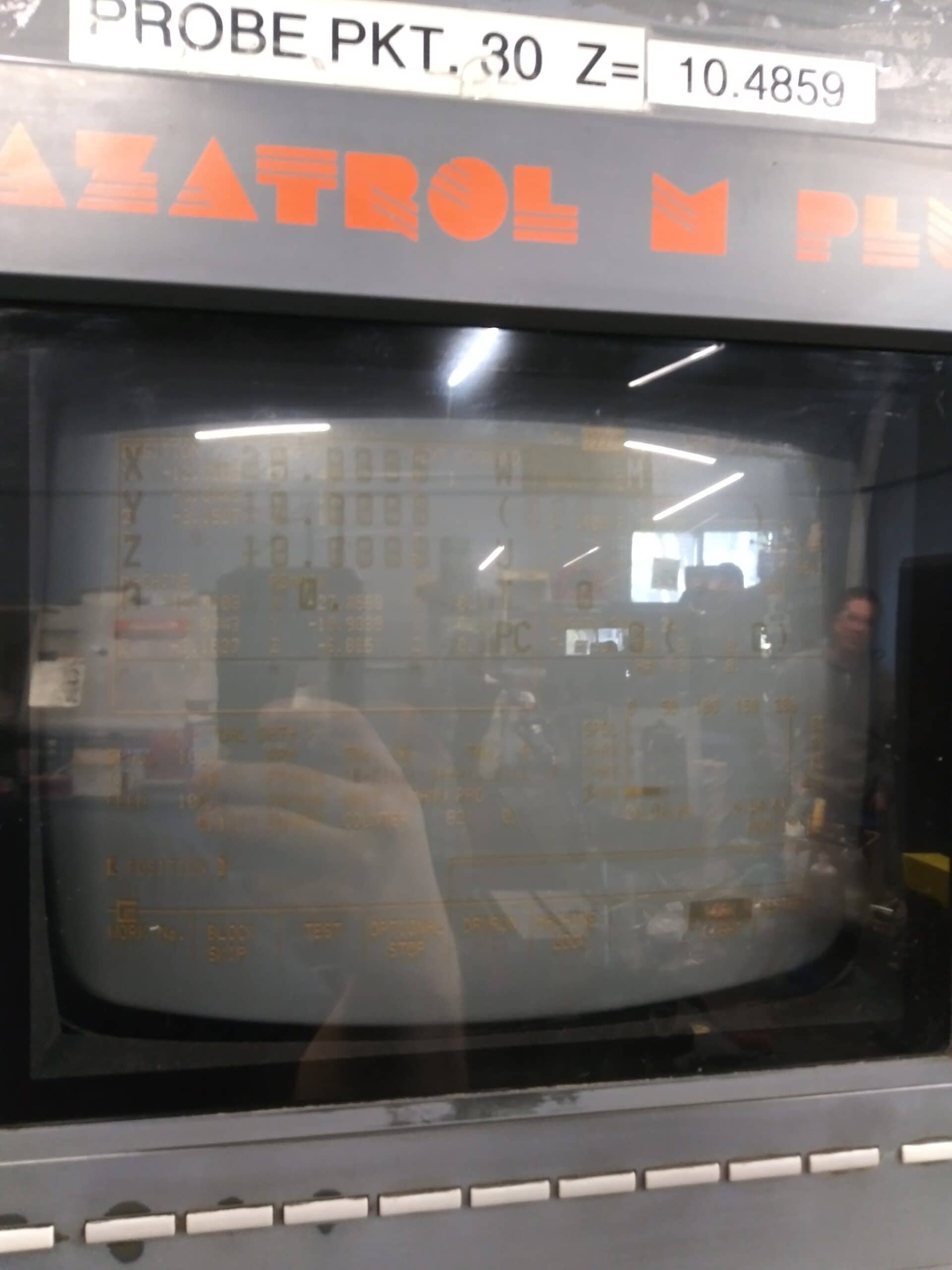 Mazak FJV-25 VMC, 1998 - Under Power, Inspection Ready, 12k RPM, 4th Axis - Image 5