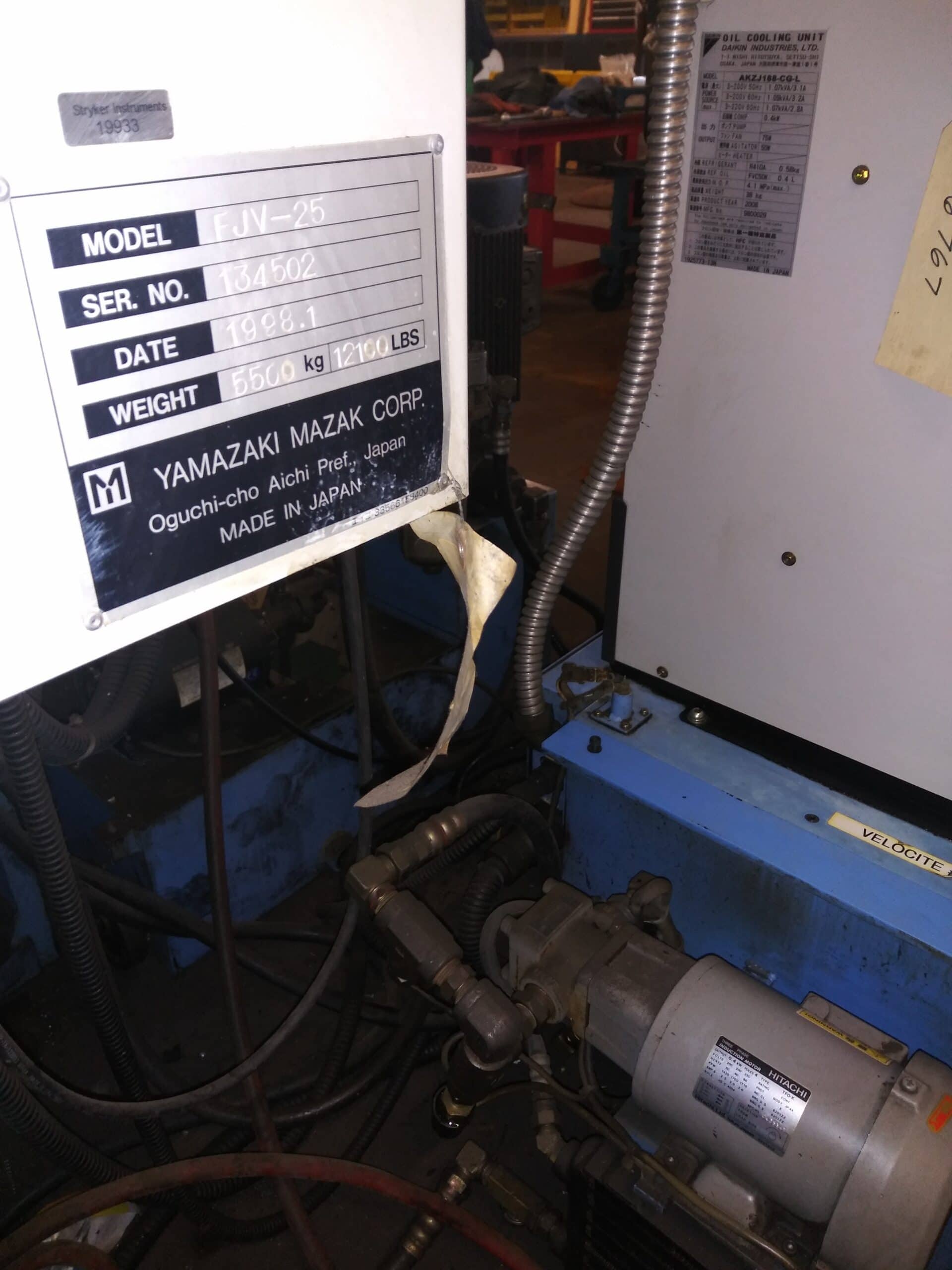 Mazak FJV-25 VMC, 1998 - Under Power, Inspection Ready, 12k RPM, 4th Axis - Image 9