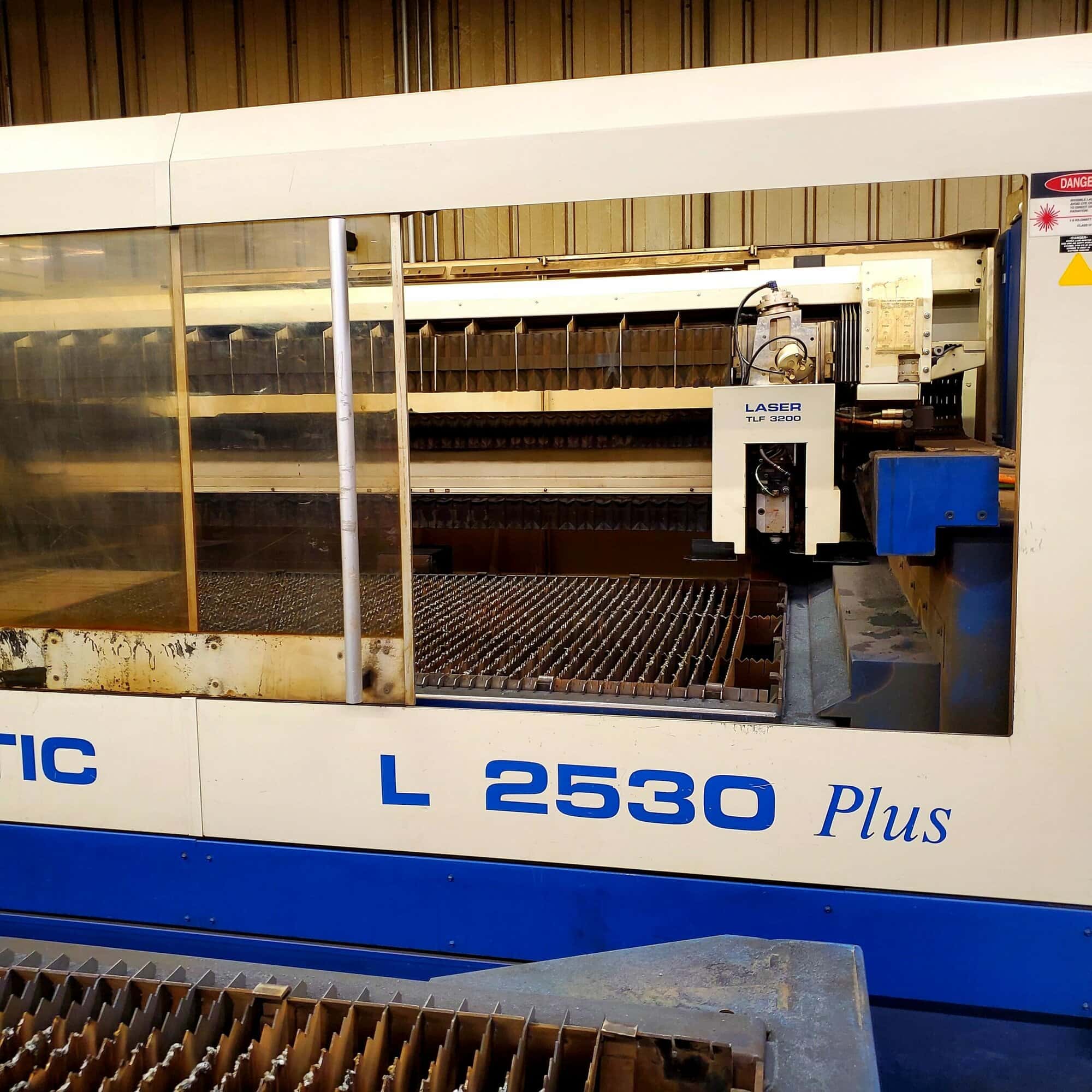 3200 Watt Trumpf L2530 Plus Laser, 2003 - 4' x 8', Resonator recently replaced! - Image 3